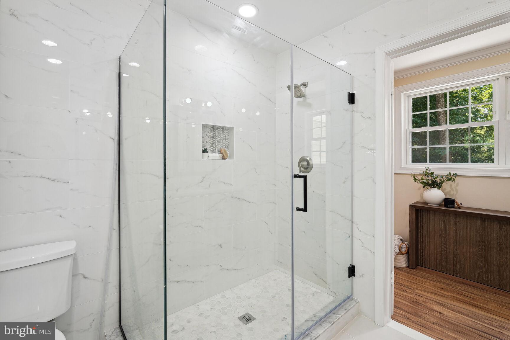 Real estate listing preview #28