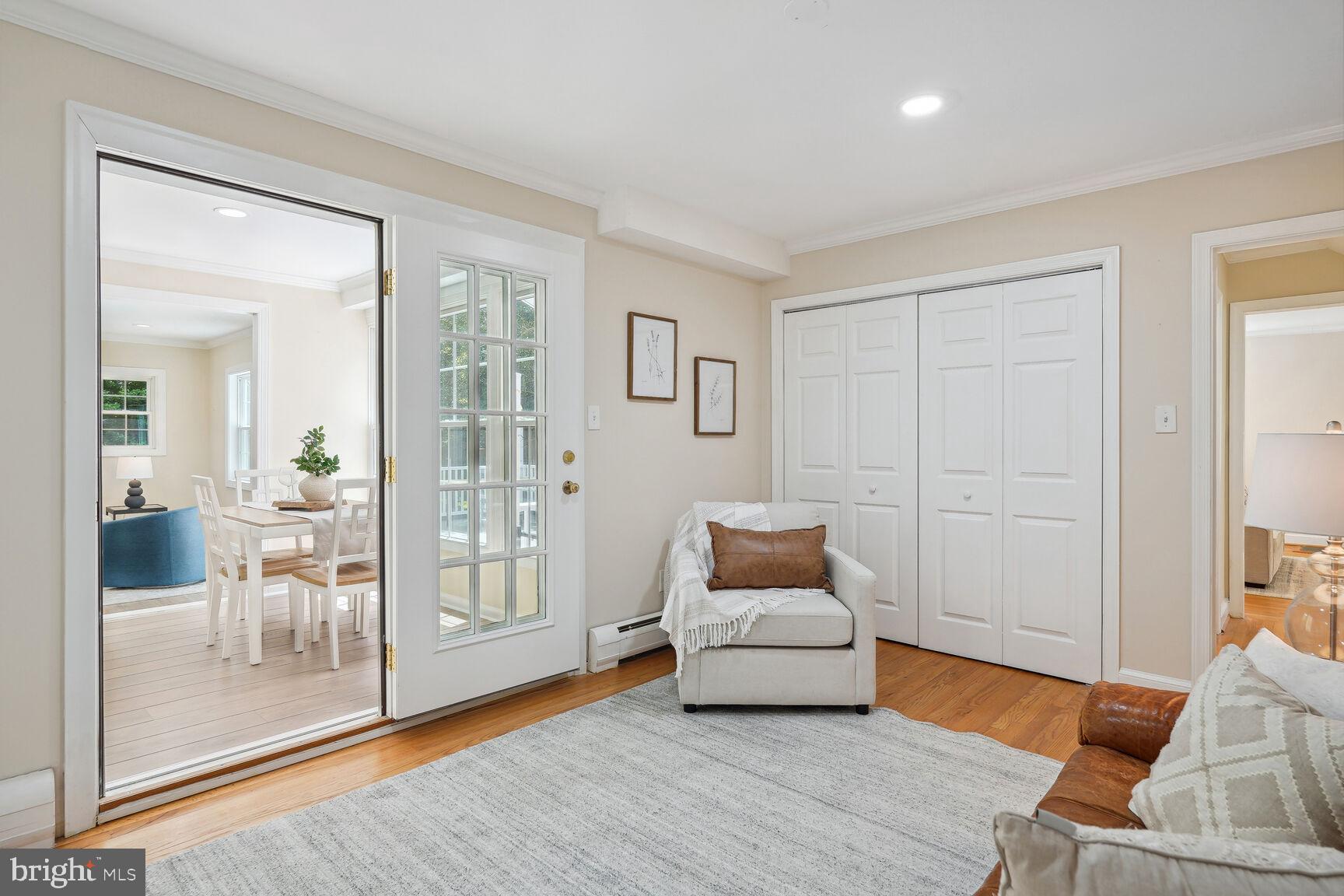 Real estate listing preview #12