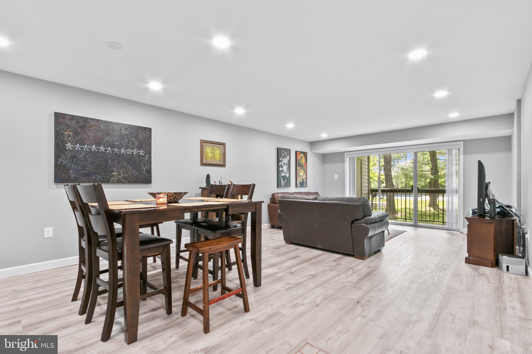 Real estate listing preview #2