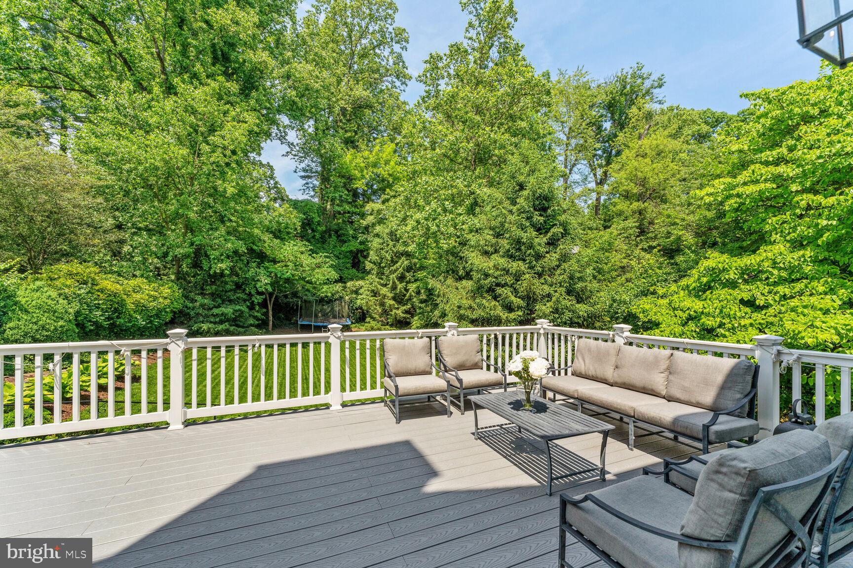 Real estate listing preview #13