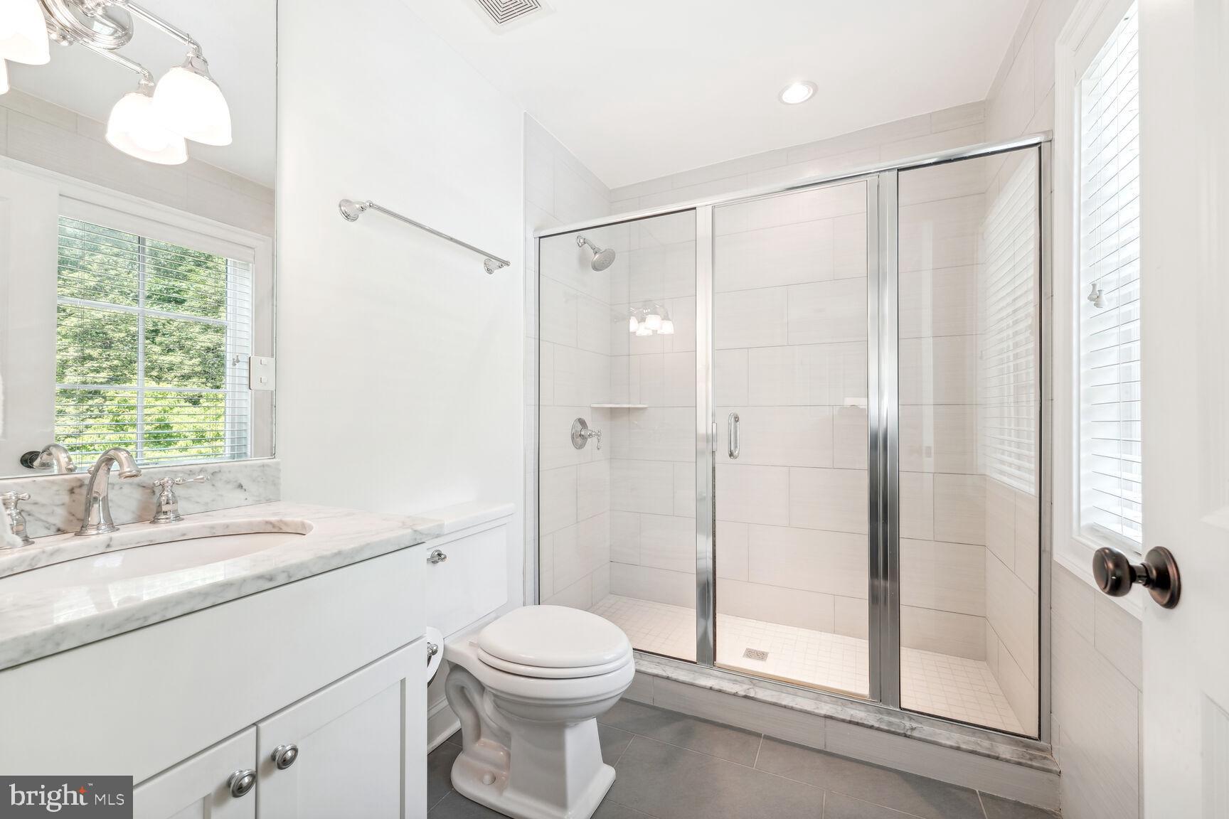 Real estate listing preview #19