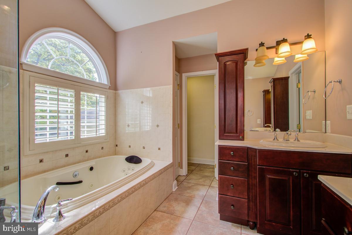 Real estate listing preview #23