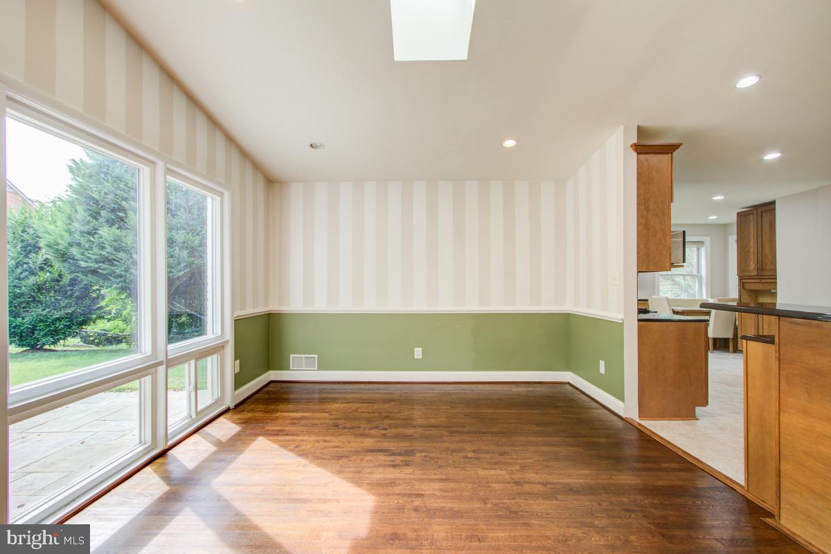 Real estate listing preview #7