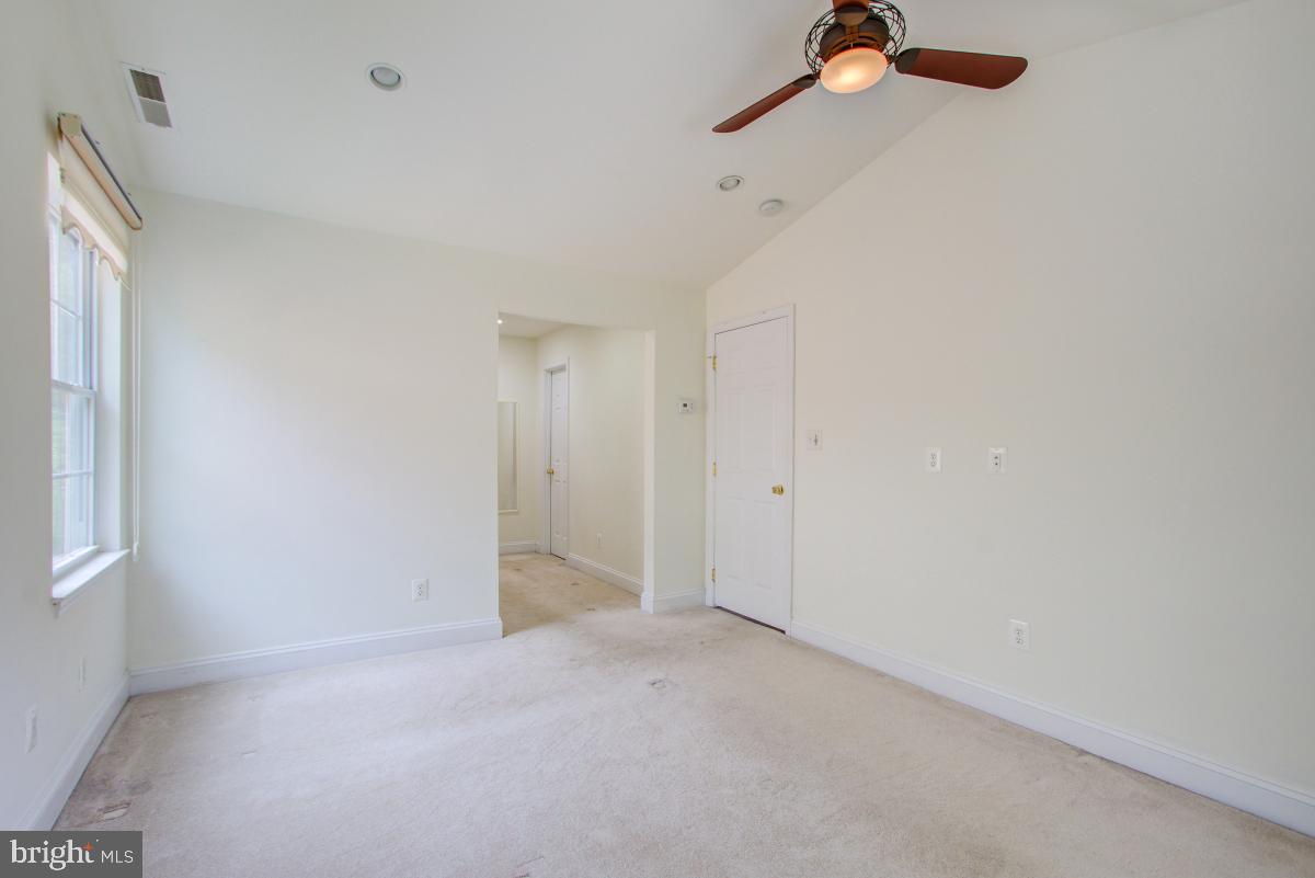 Real estate listing preview #21