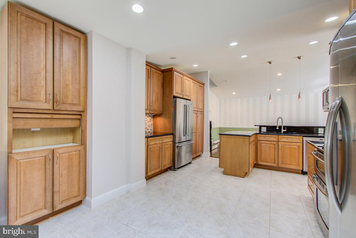 Real estate listing preview #10