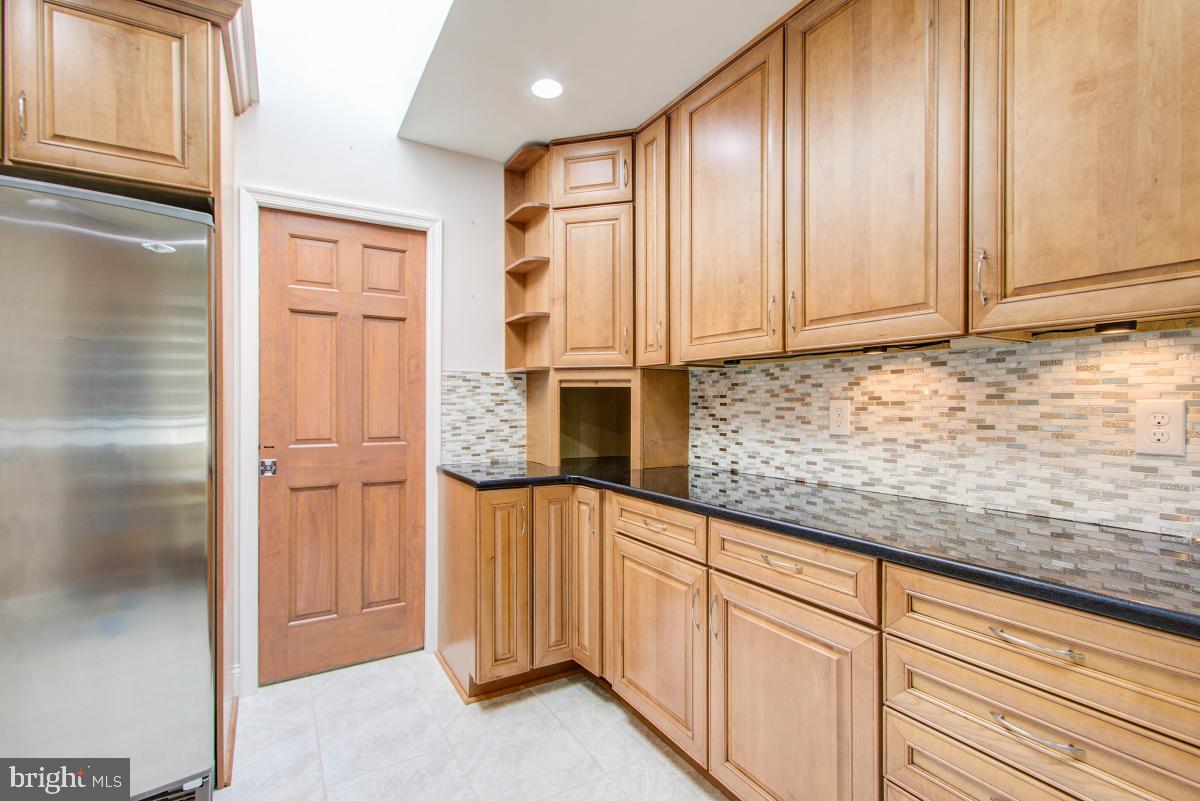 Real estate listing preview #15