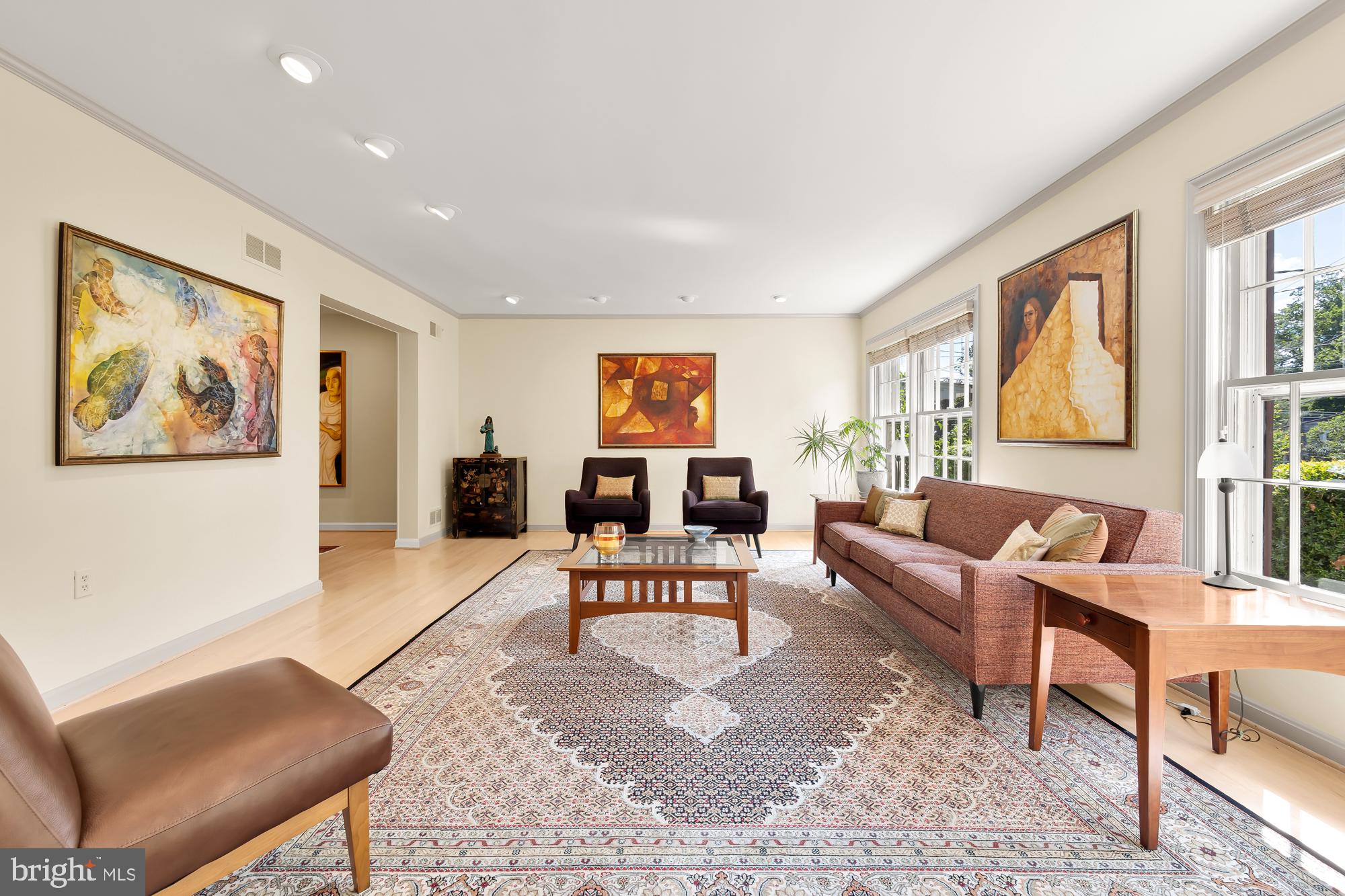 Real estate listing preview #13