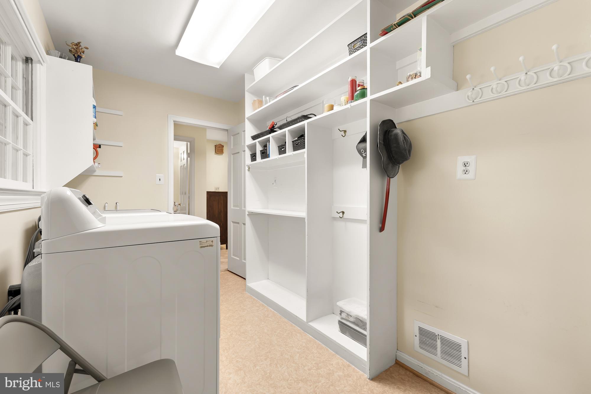 Real estate listing preview #19