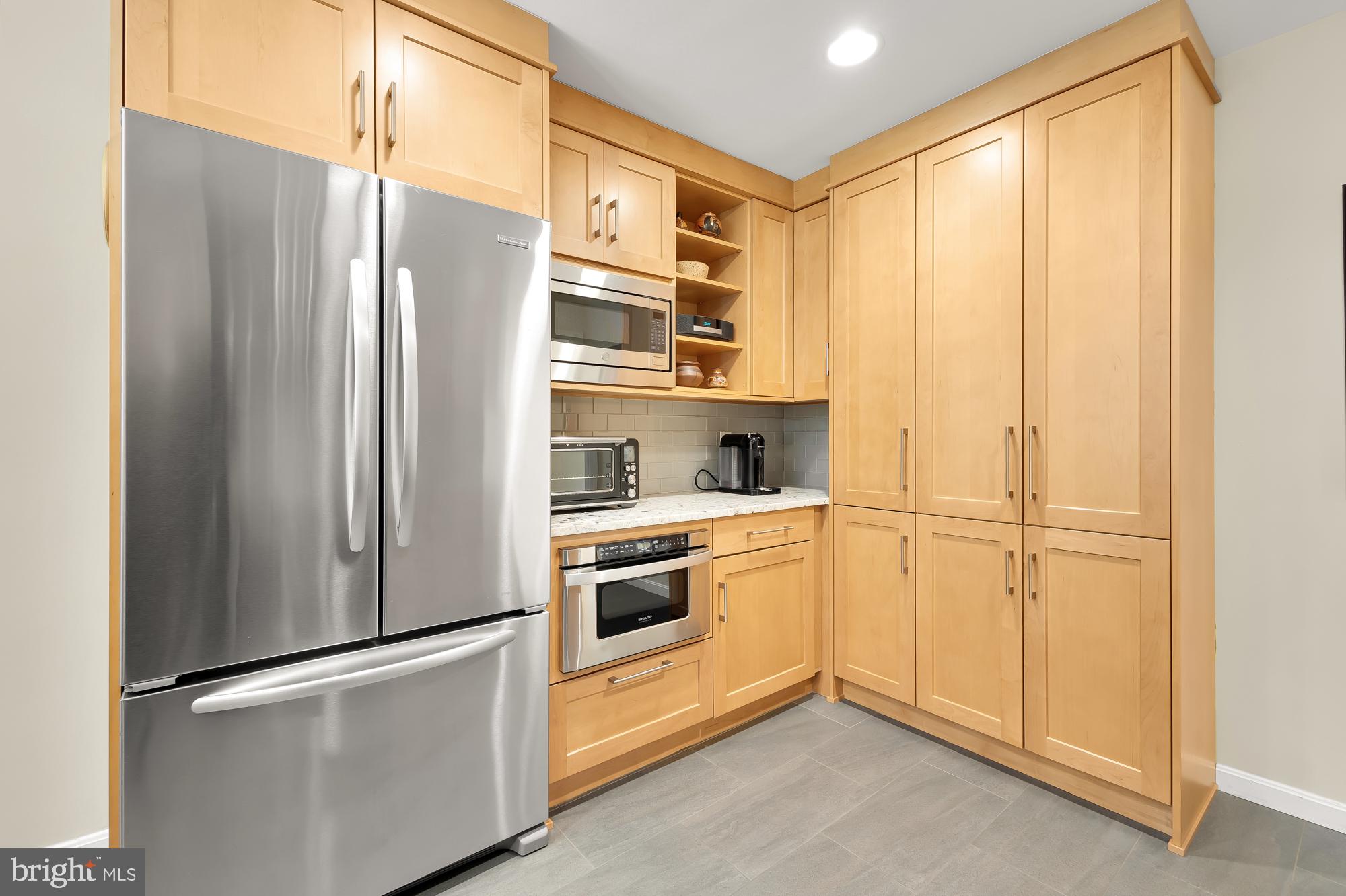 Real estate listing preview #6