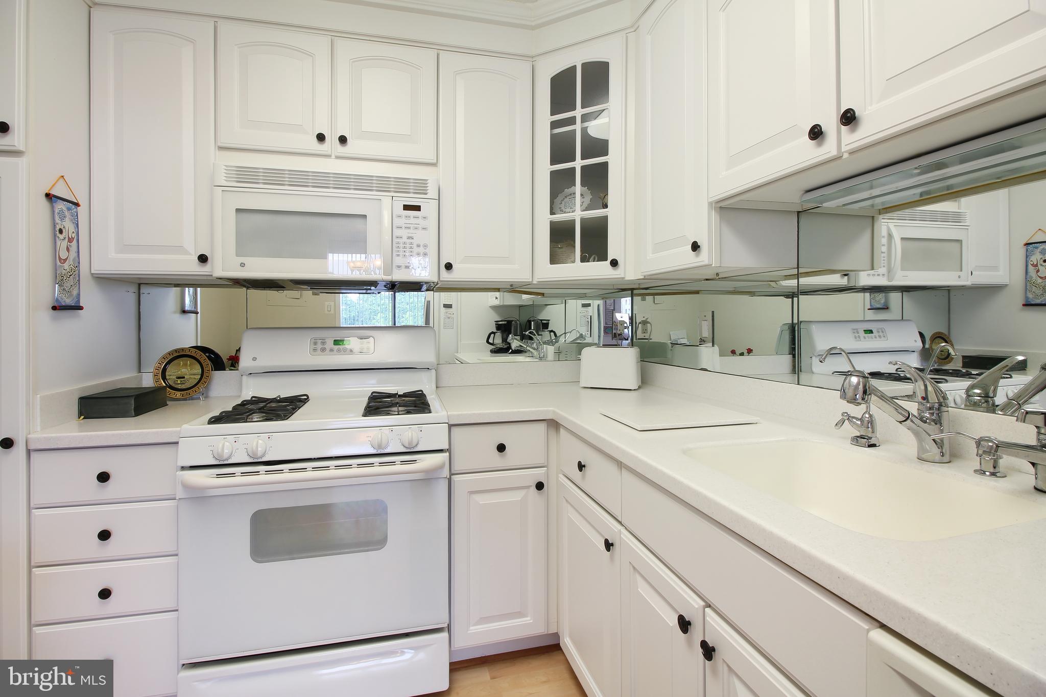 Real estate listing preview #10