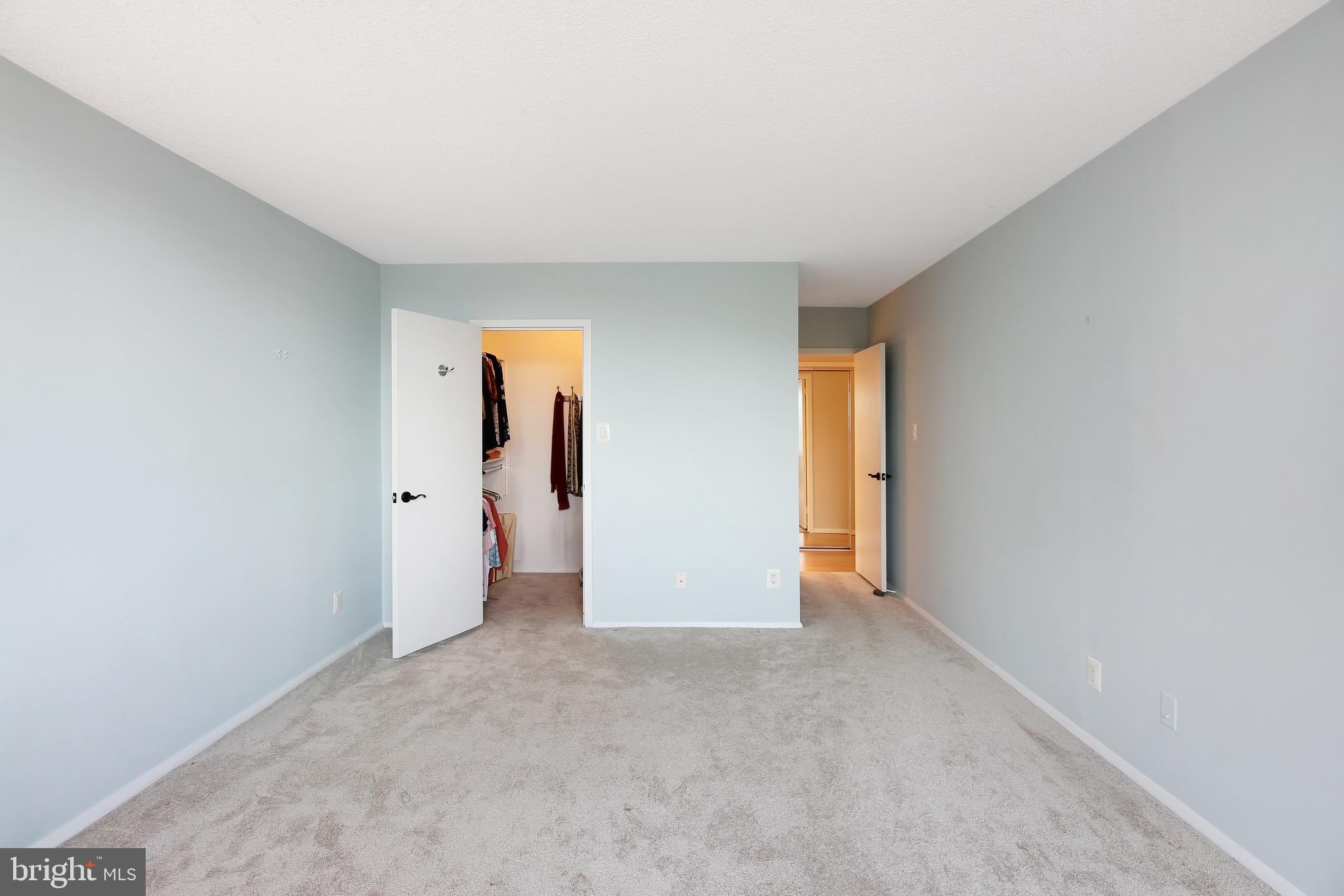 Real estate listing preview #13