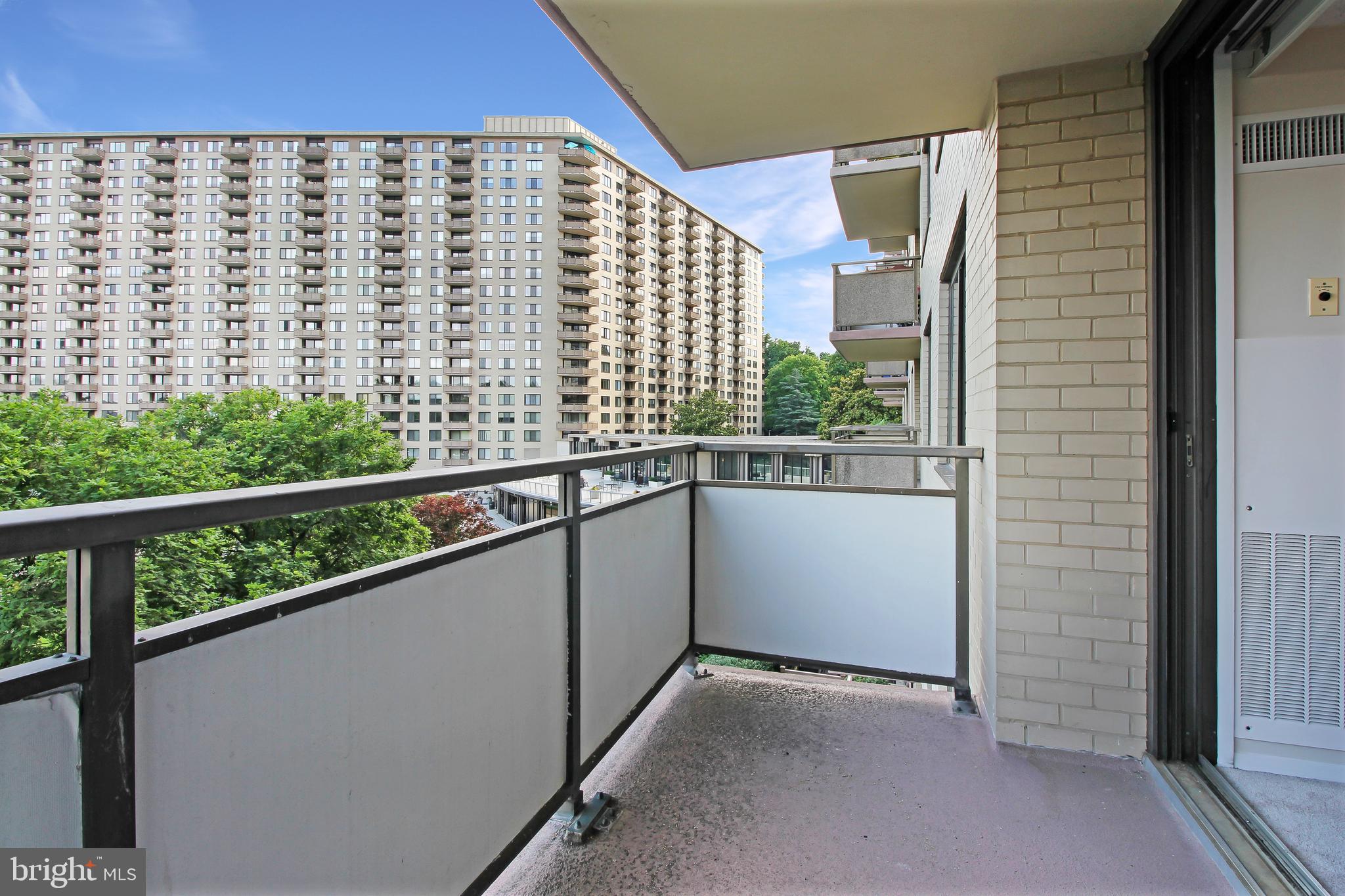 Real estate listing preview #7