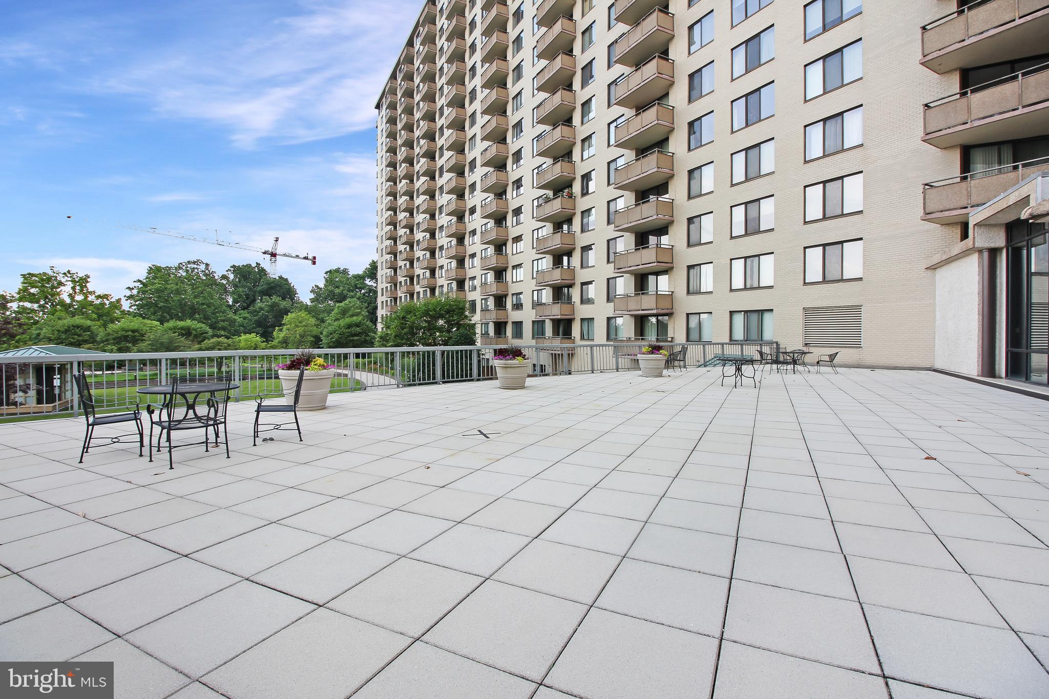 Real estate listing preview #24