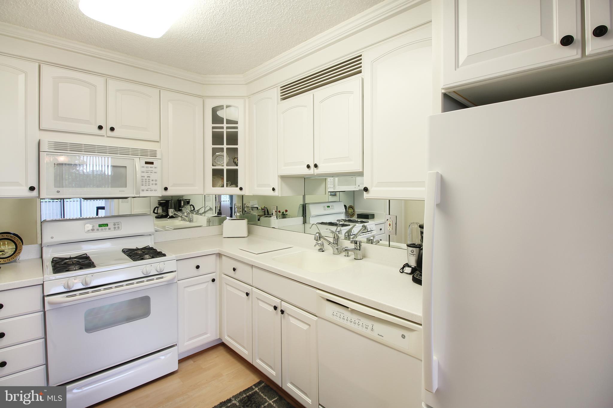 Real estate listing preview #9