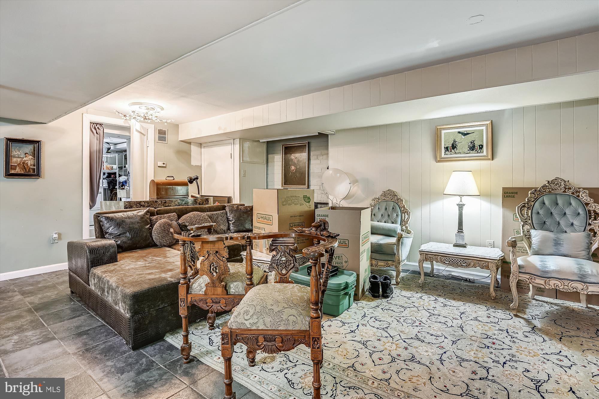 Real estate listing preview #28