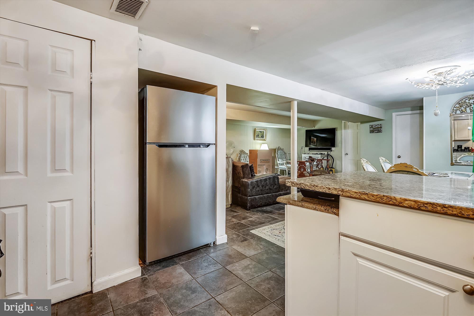 Real estate listing preview #31