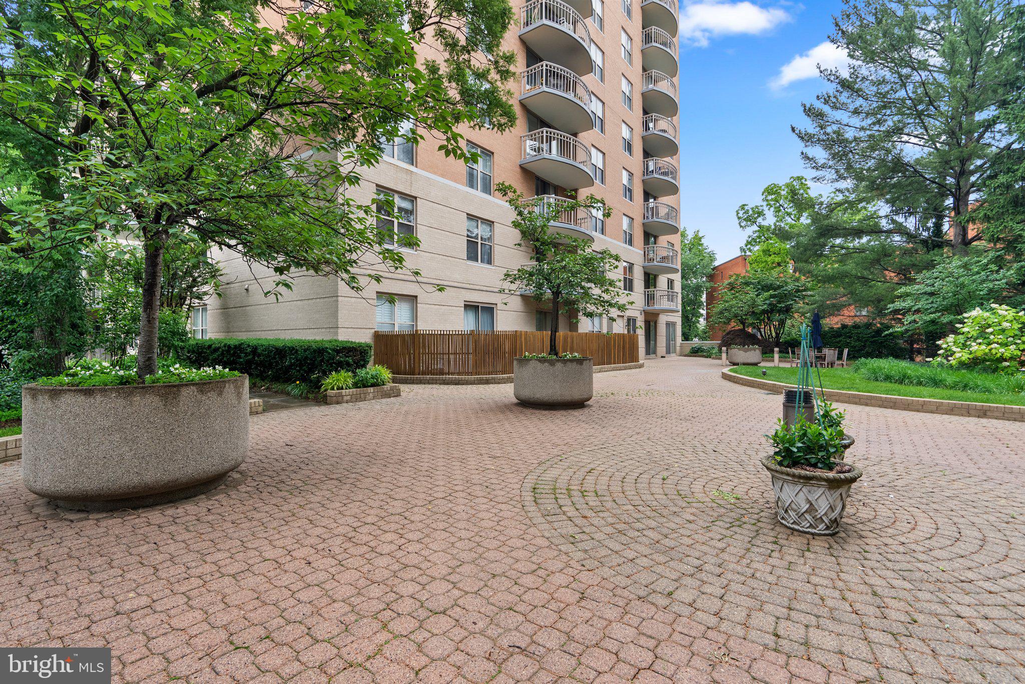 Real estate listing preview #40