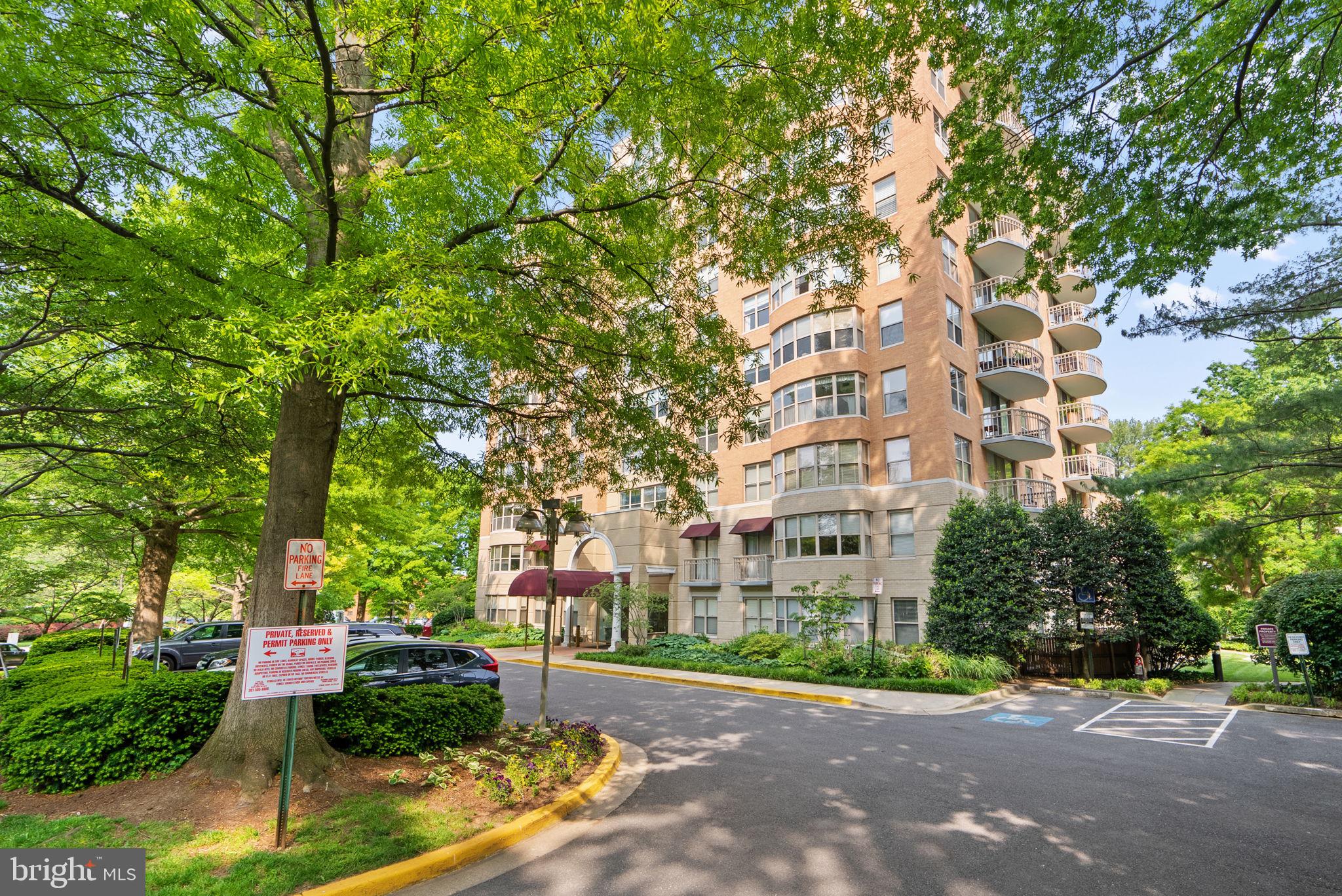 Real estate listing preview #3