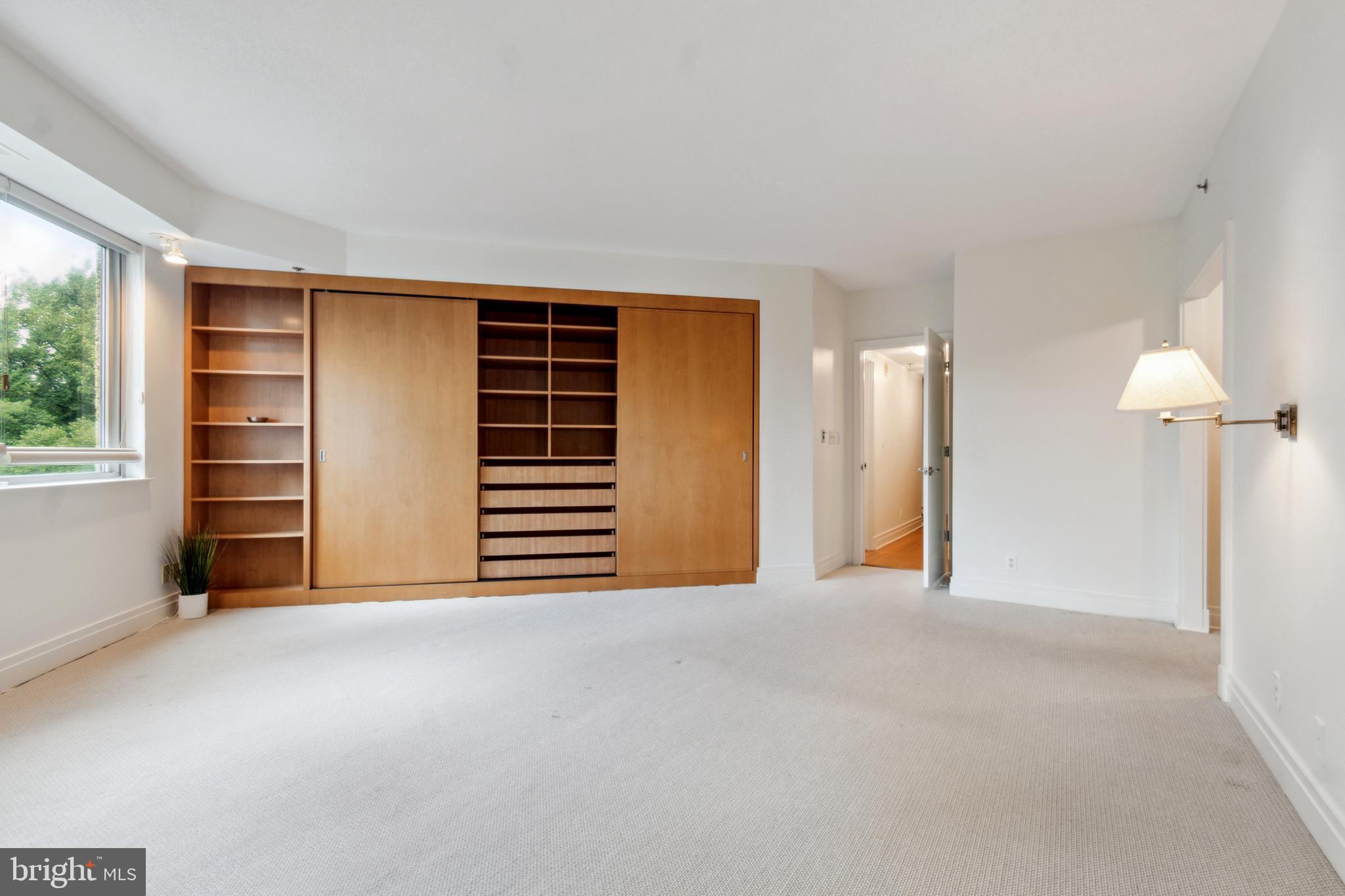 Real estate listing preview #13