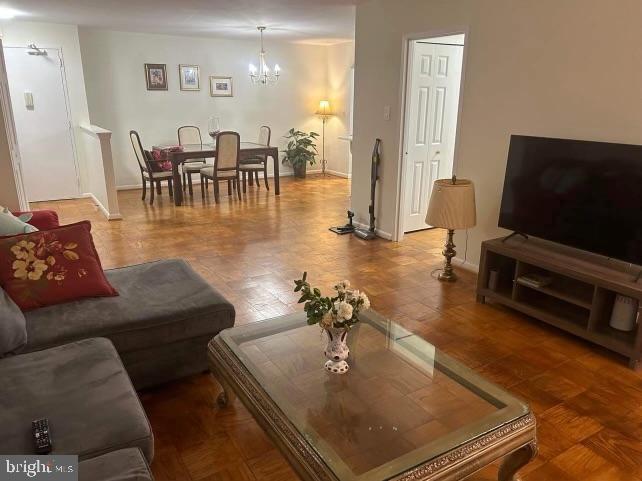 Real estate listing preview #2