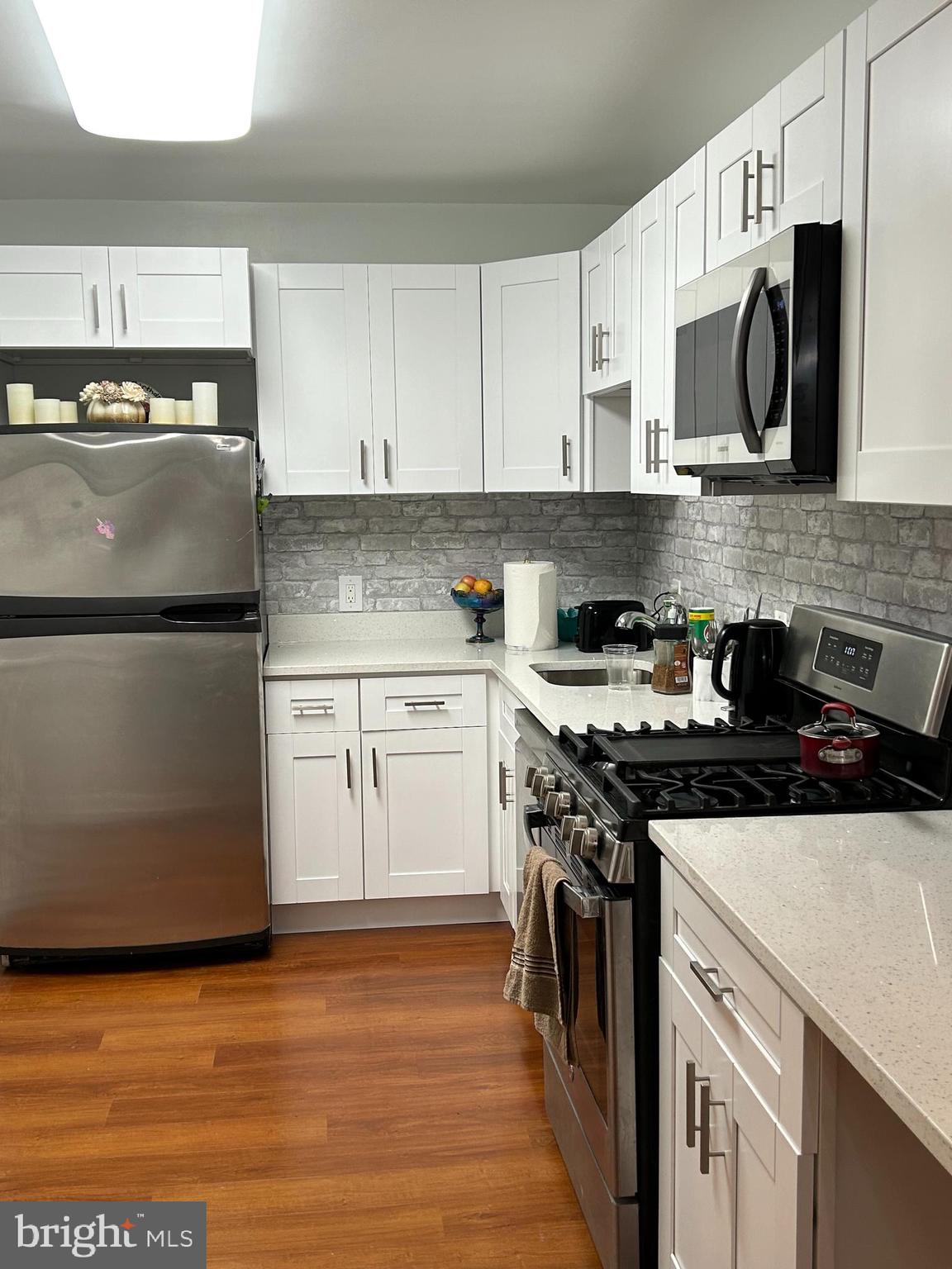 Real estate listing preview #5