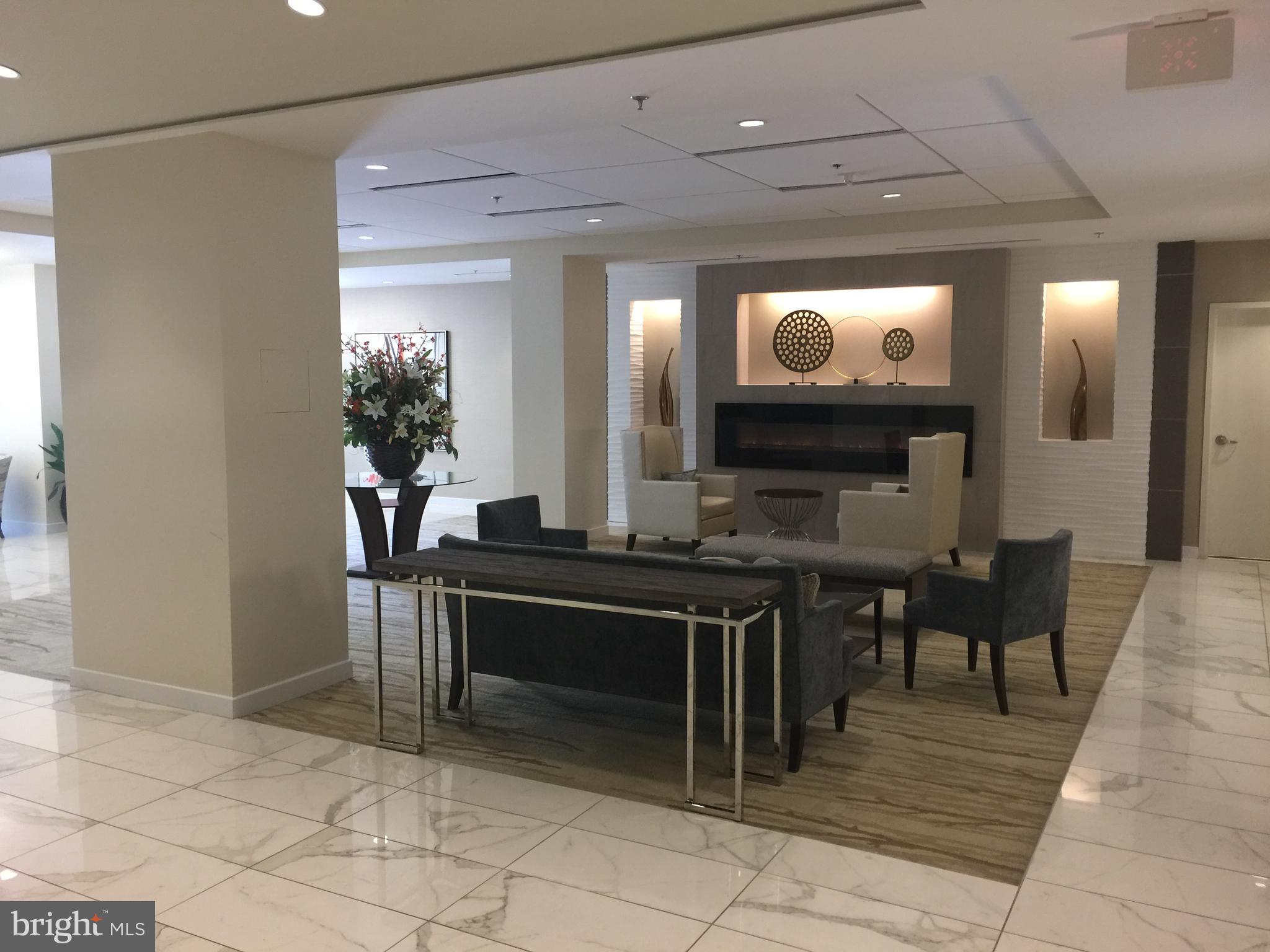 Real estate listing preview #24