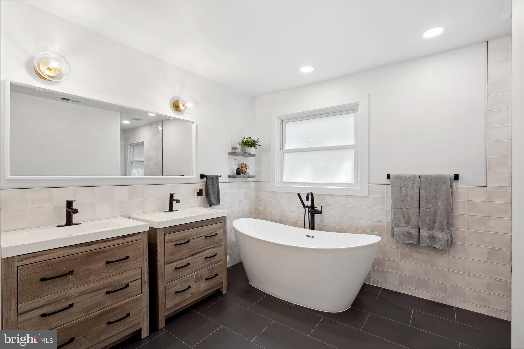 Real estate listing preview #24