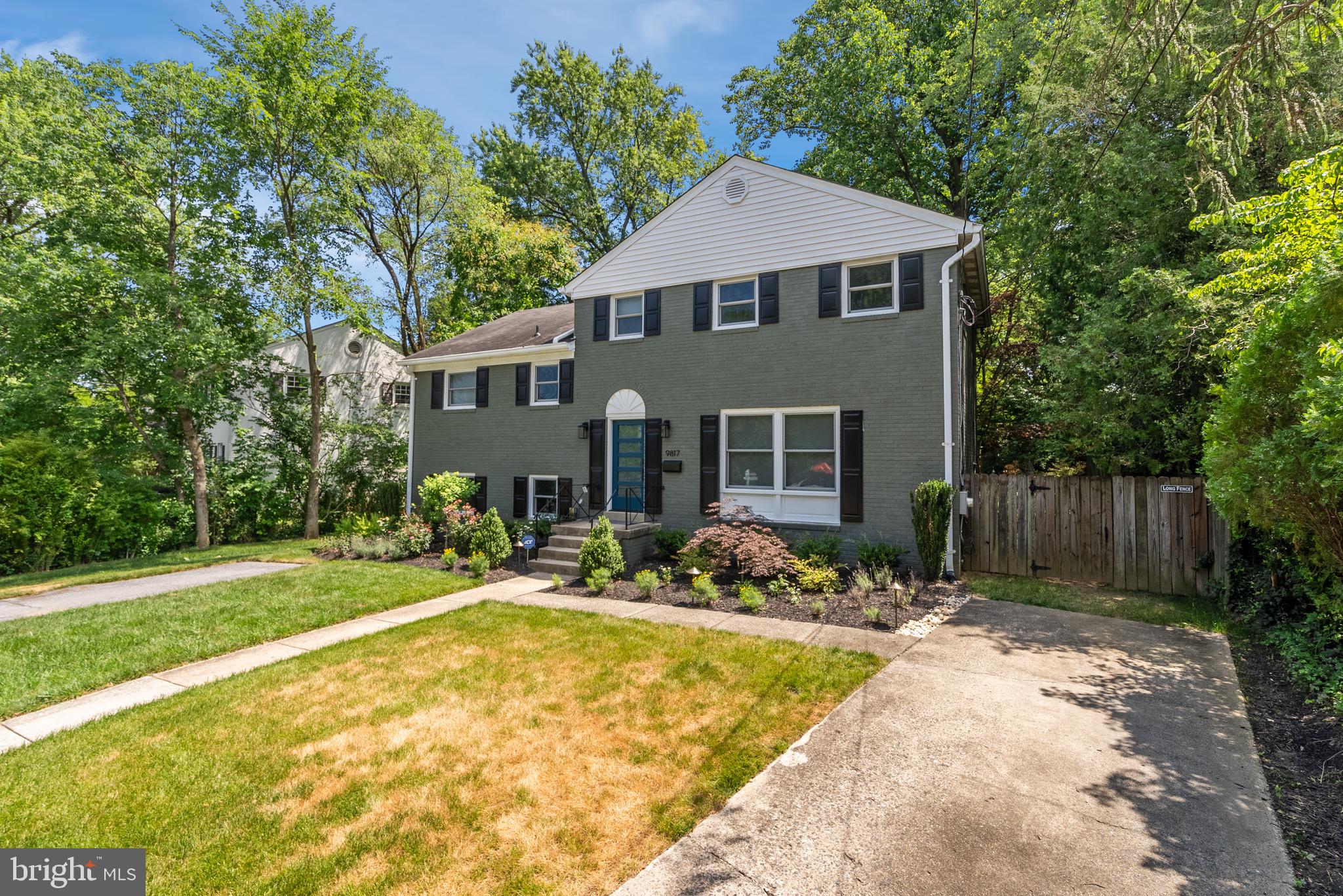 Real estate listing preview #3