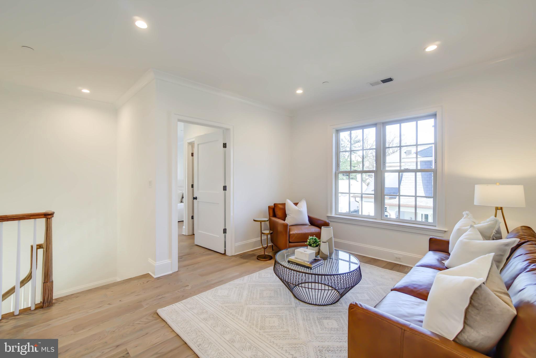 Real estate listing preview #47