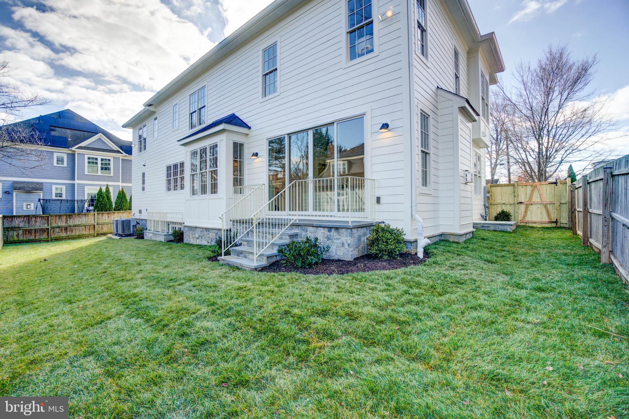 Real estate listing preview #85