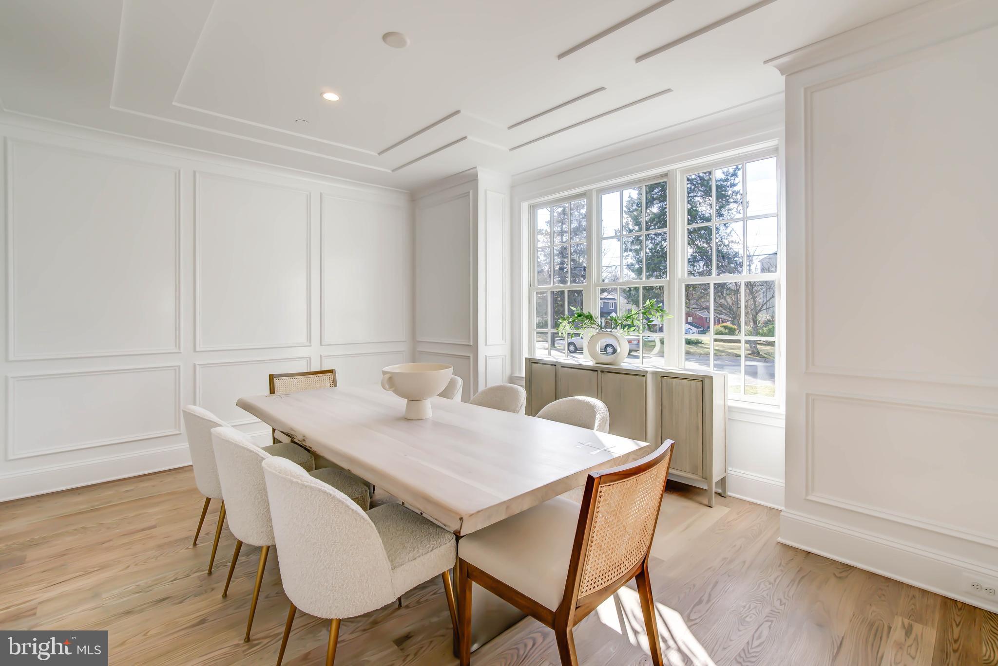 Real estate listing preview #11