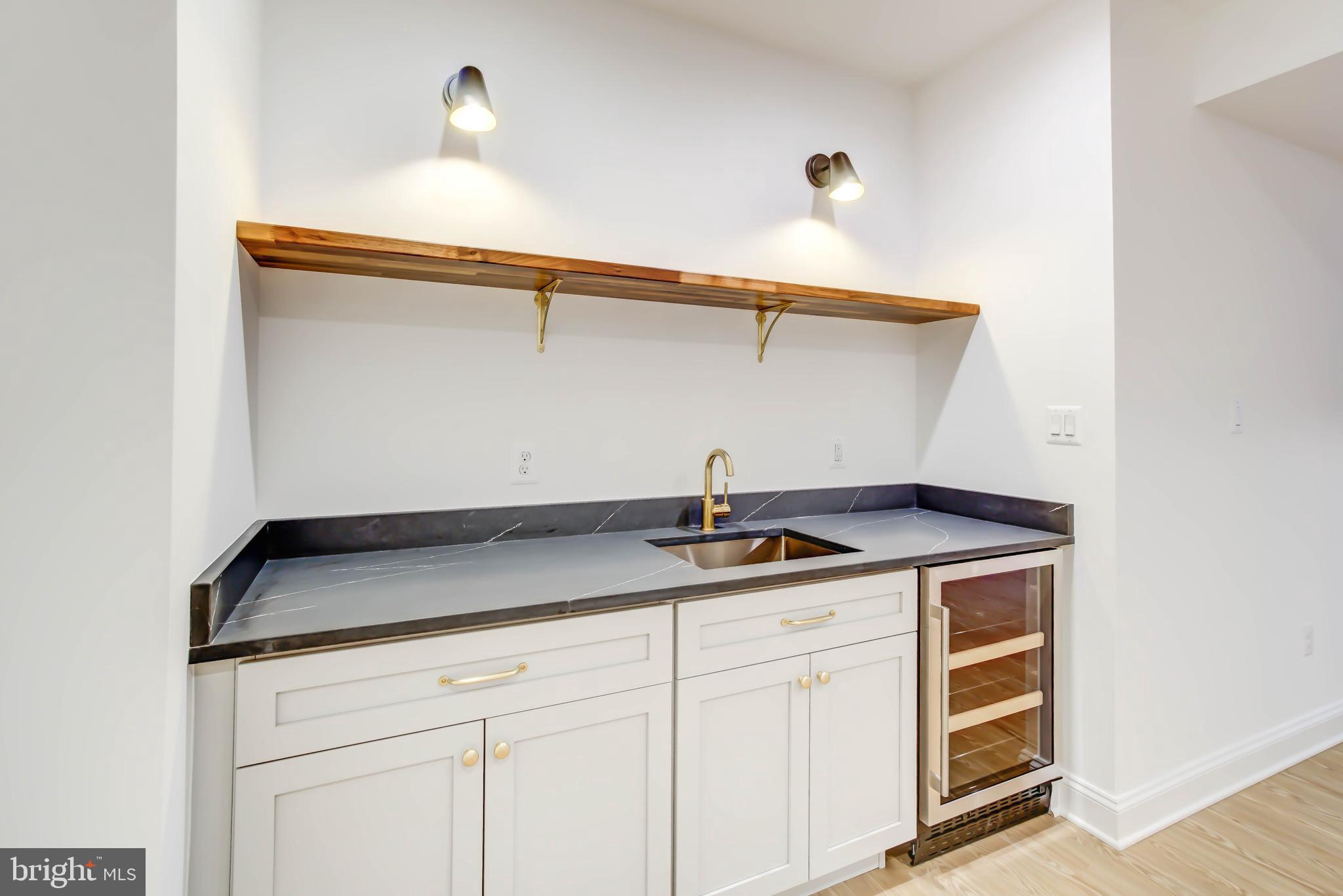 Real estate listing preview #76