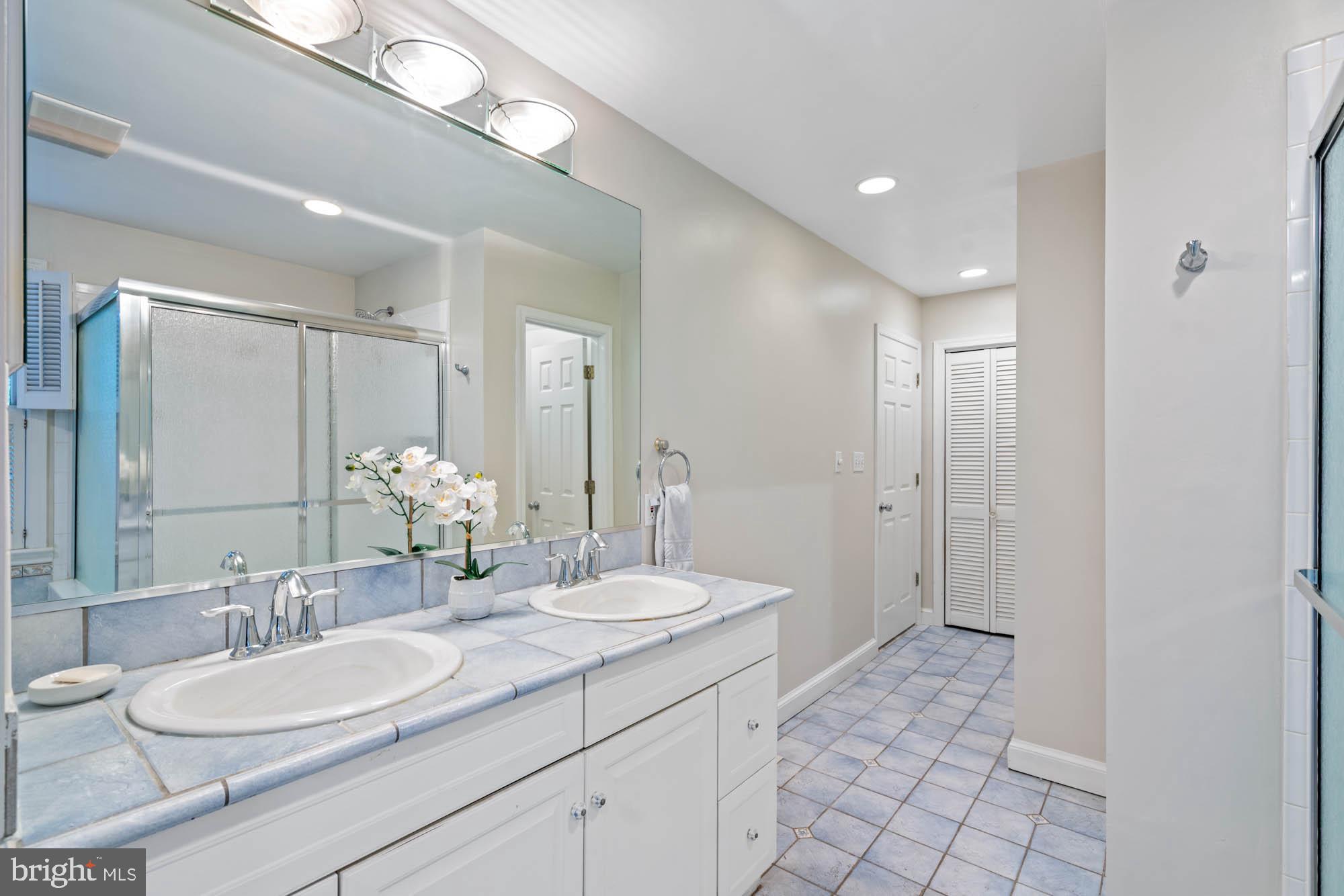 Real estate listing preview #49