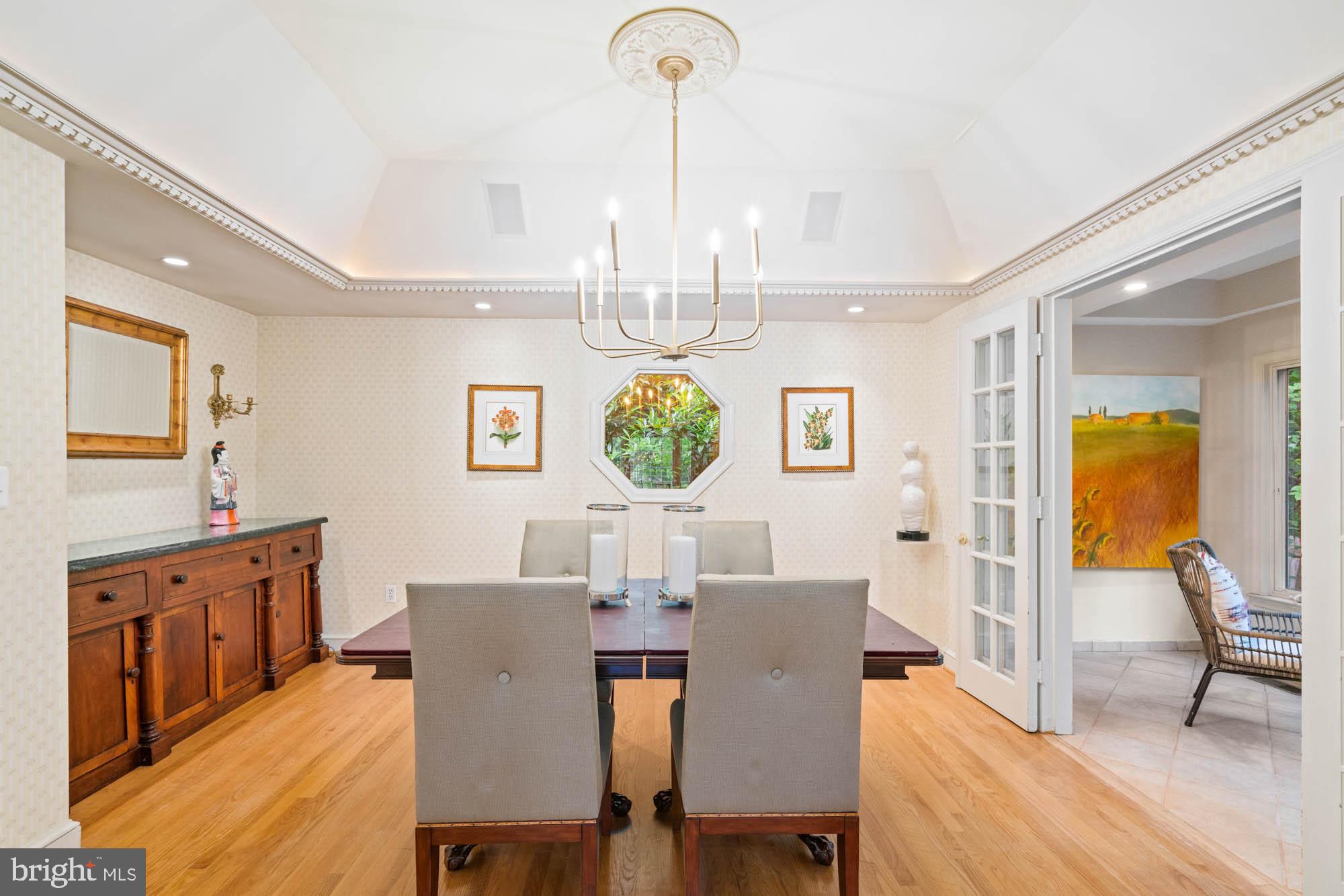 Real estate listing preview #17