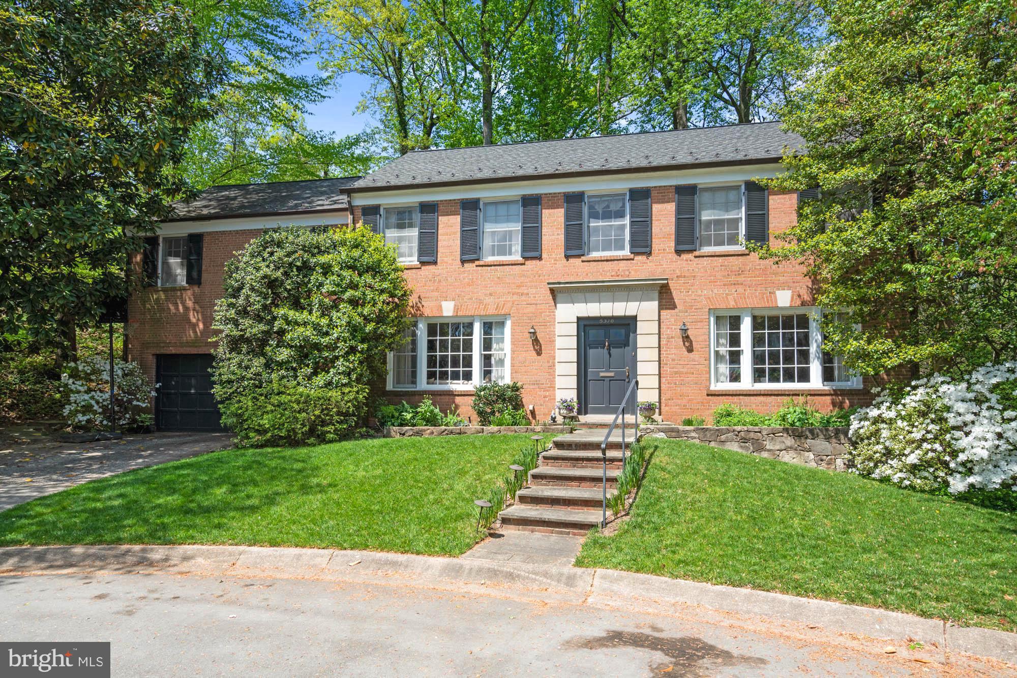 Real estate listing preview #3