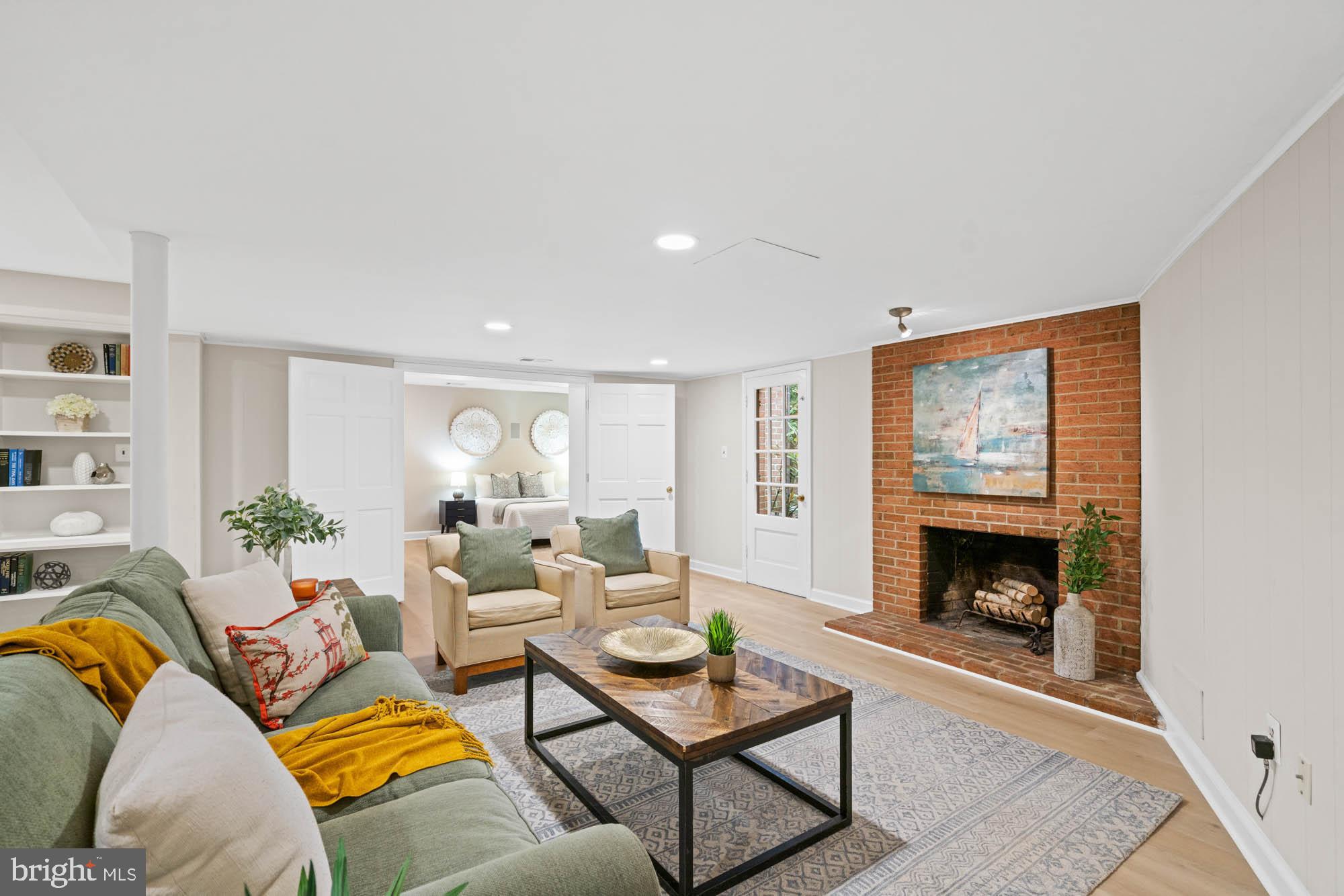 Real estate listing preview #61