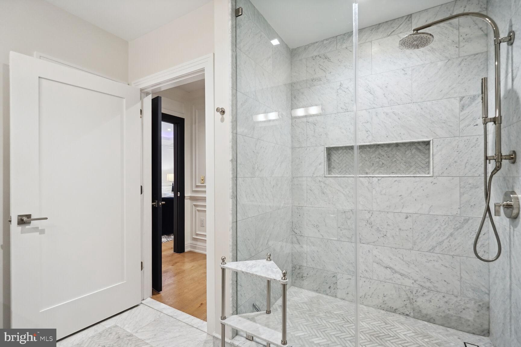 Real estate listing preview #19