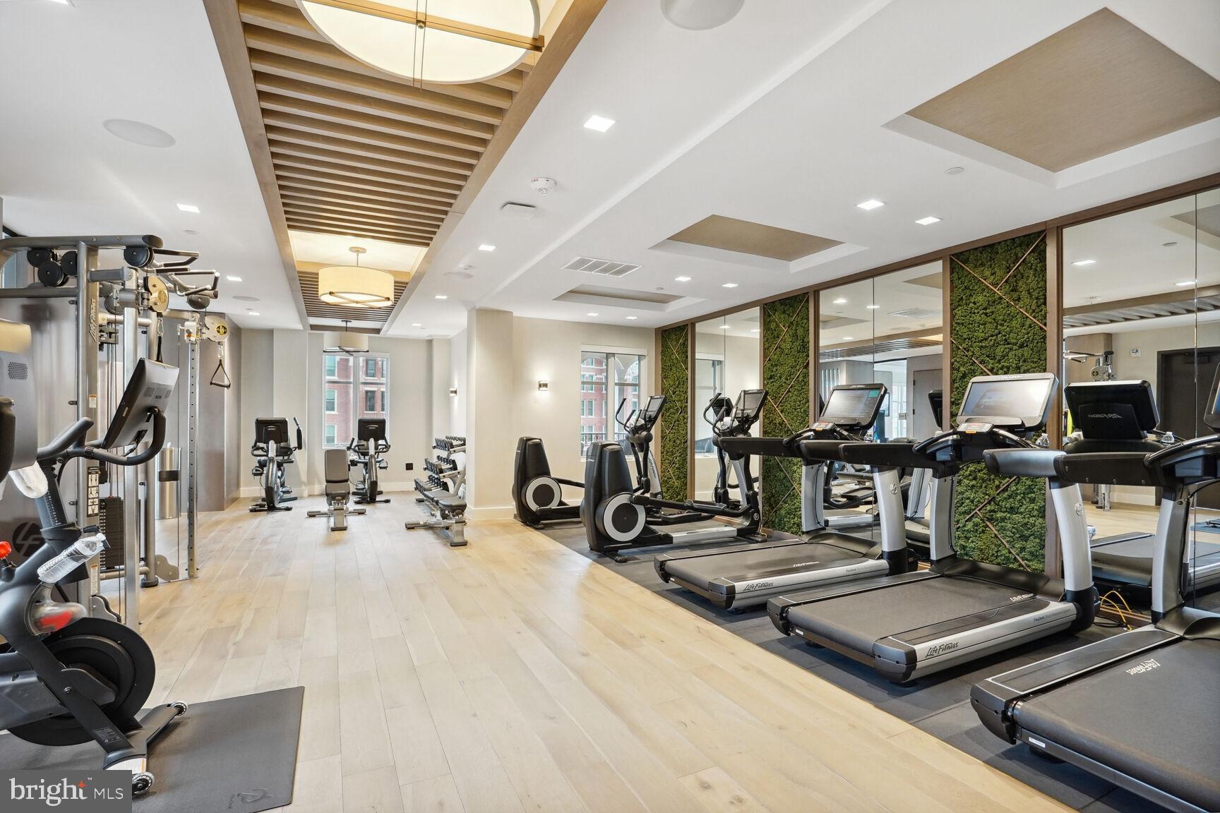 Real estate listing preview #29