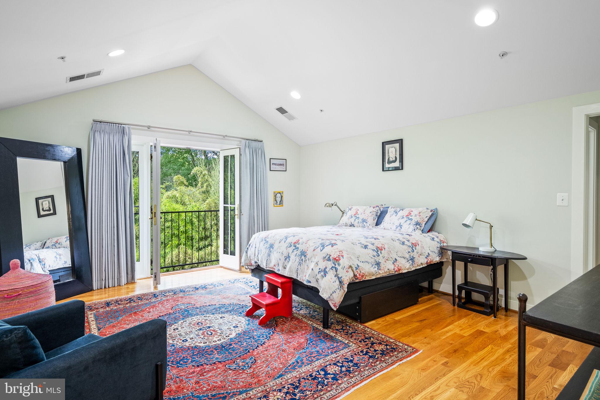 Real estate listing preview #23