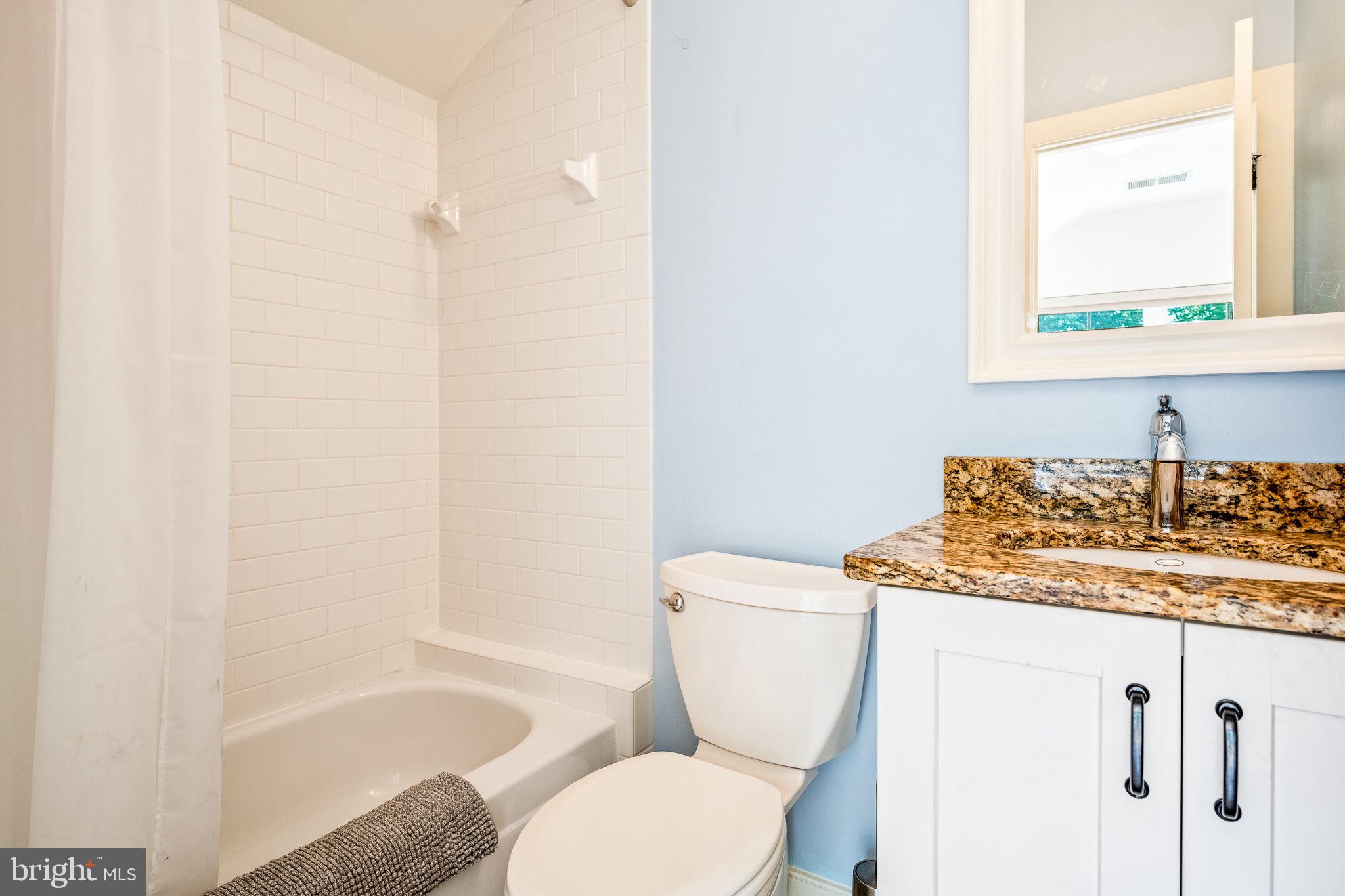 Real estate listing preview #33