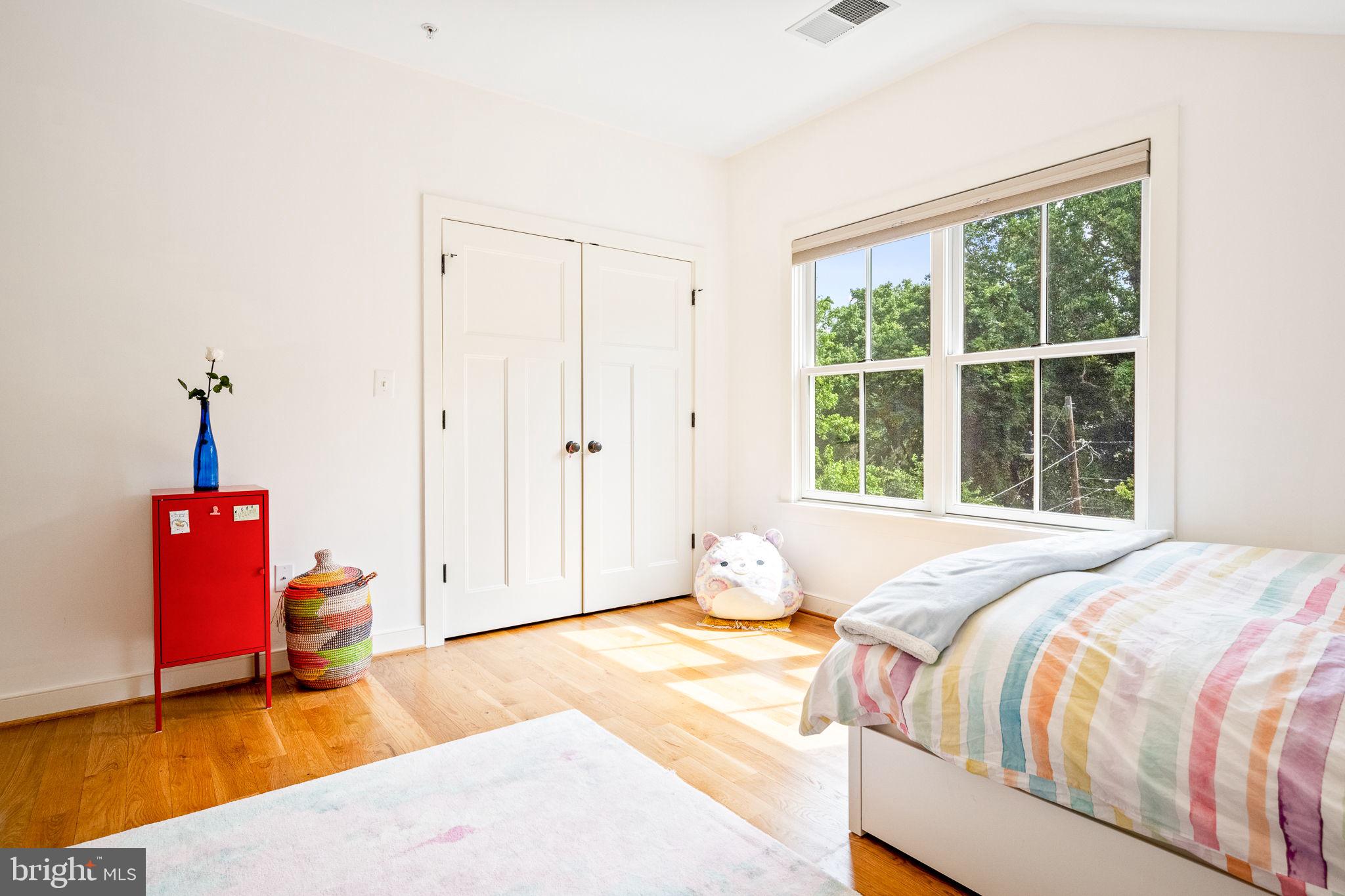 Real estate listing preview #34