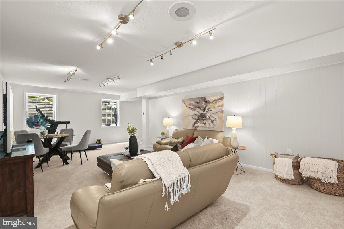 Real estate listing preview #39