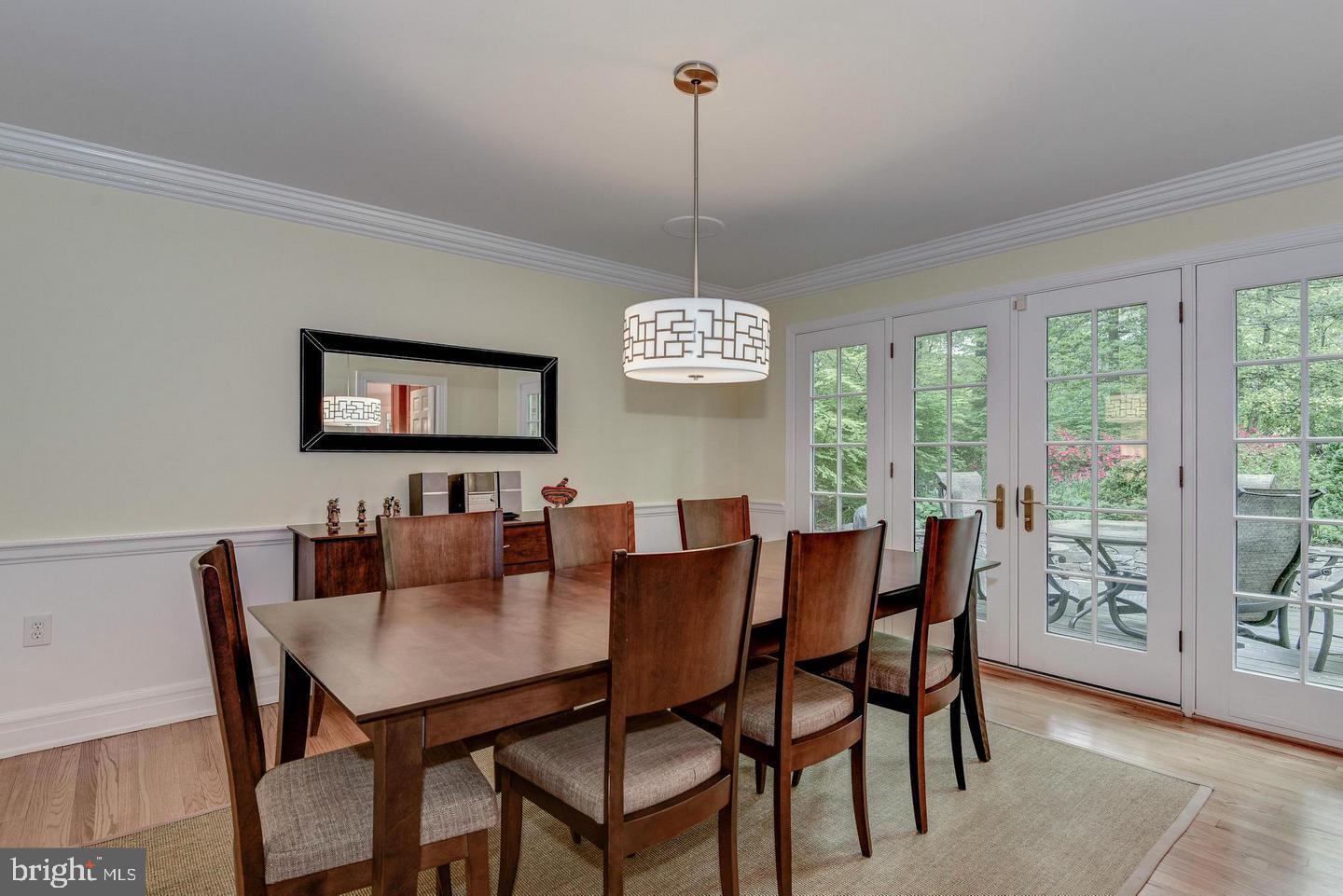 Real estate listing preview #6