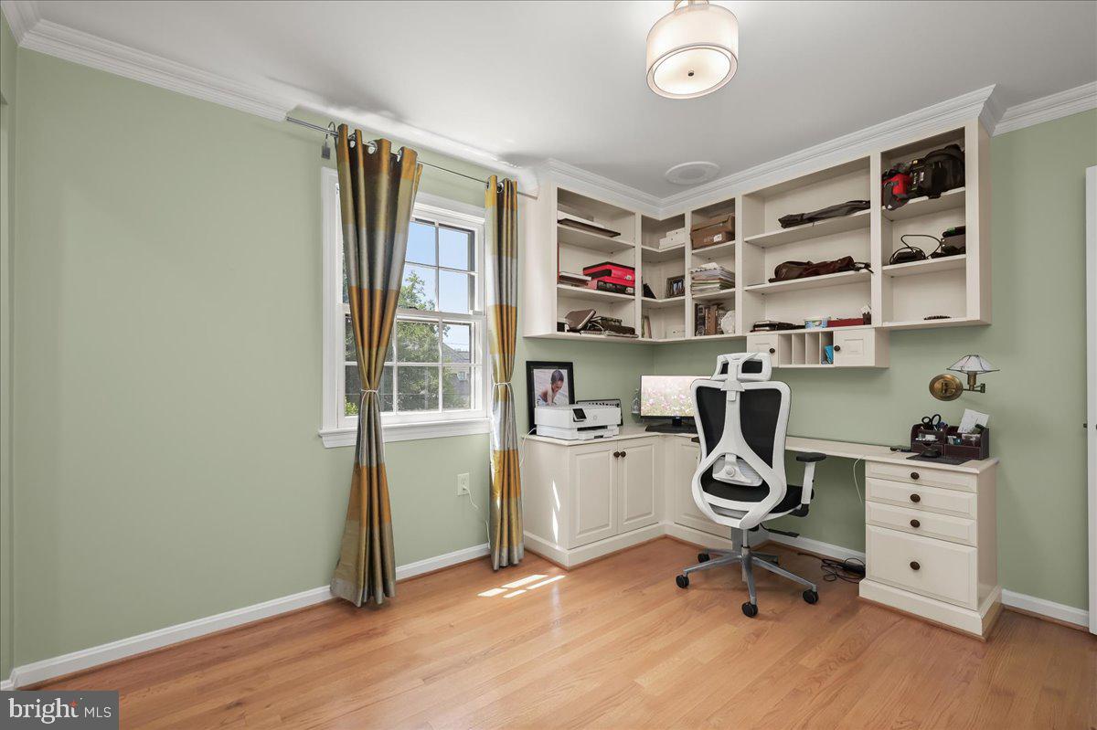 Real estate listing preview #35