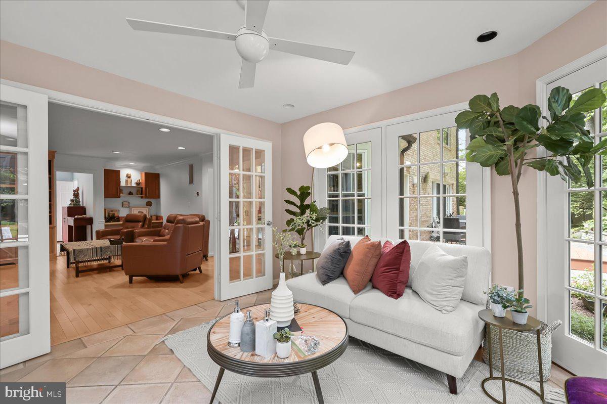 Real estate listing preview #13