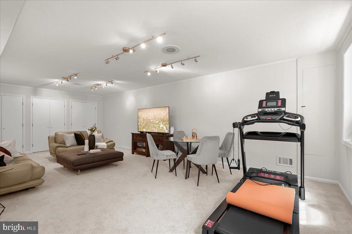 Real estate listing preview #38