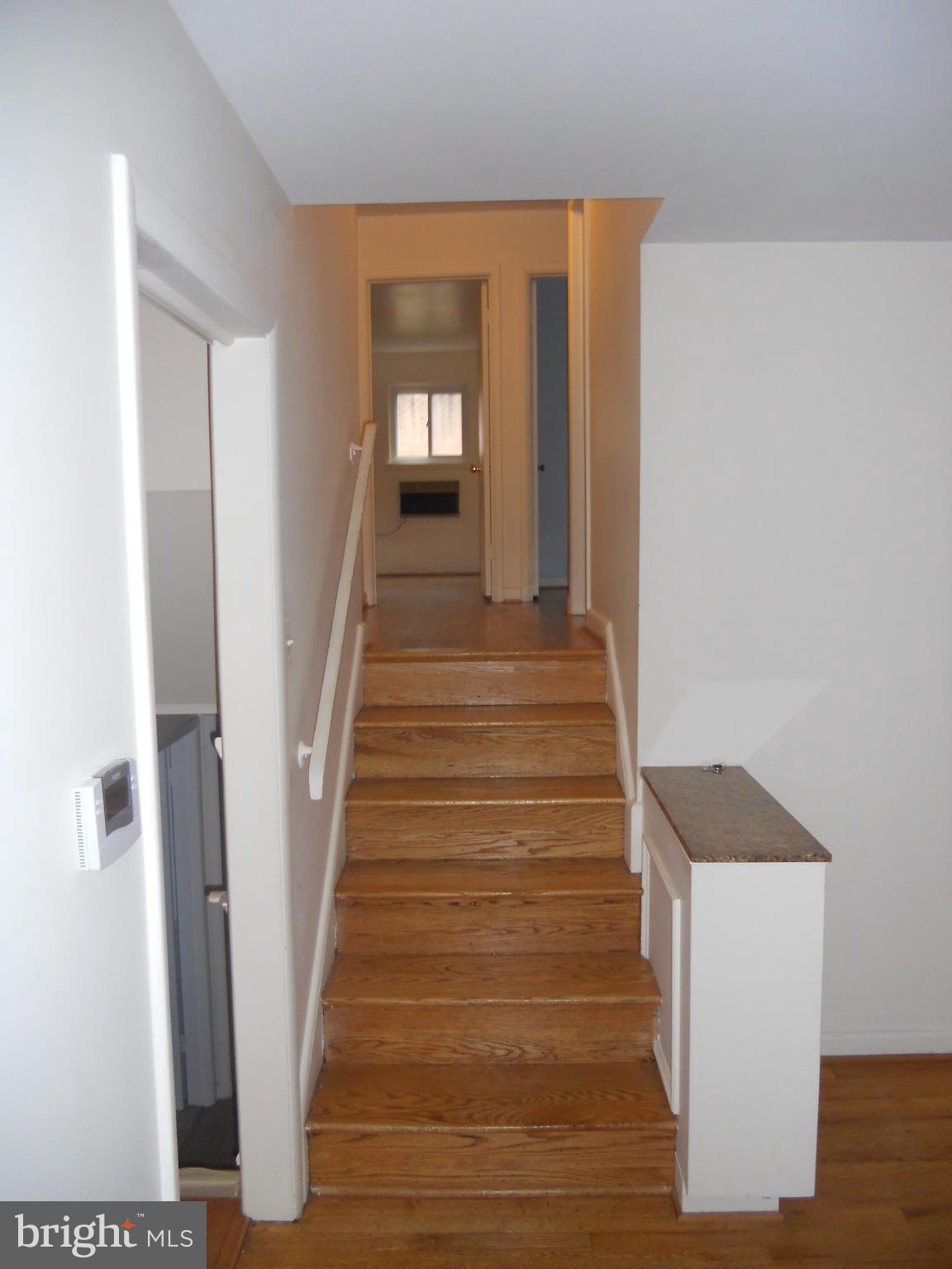 Real estate listing preview #18