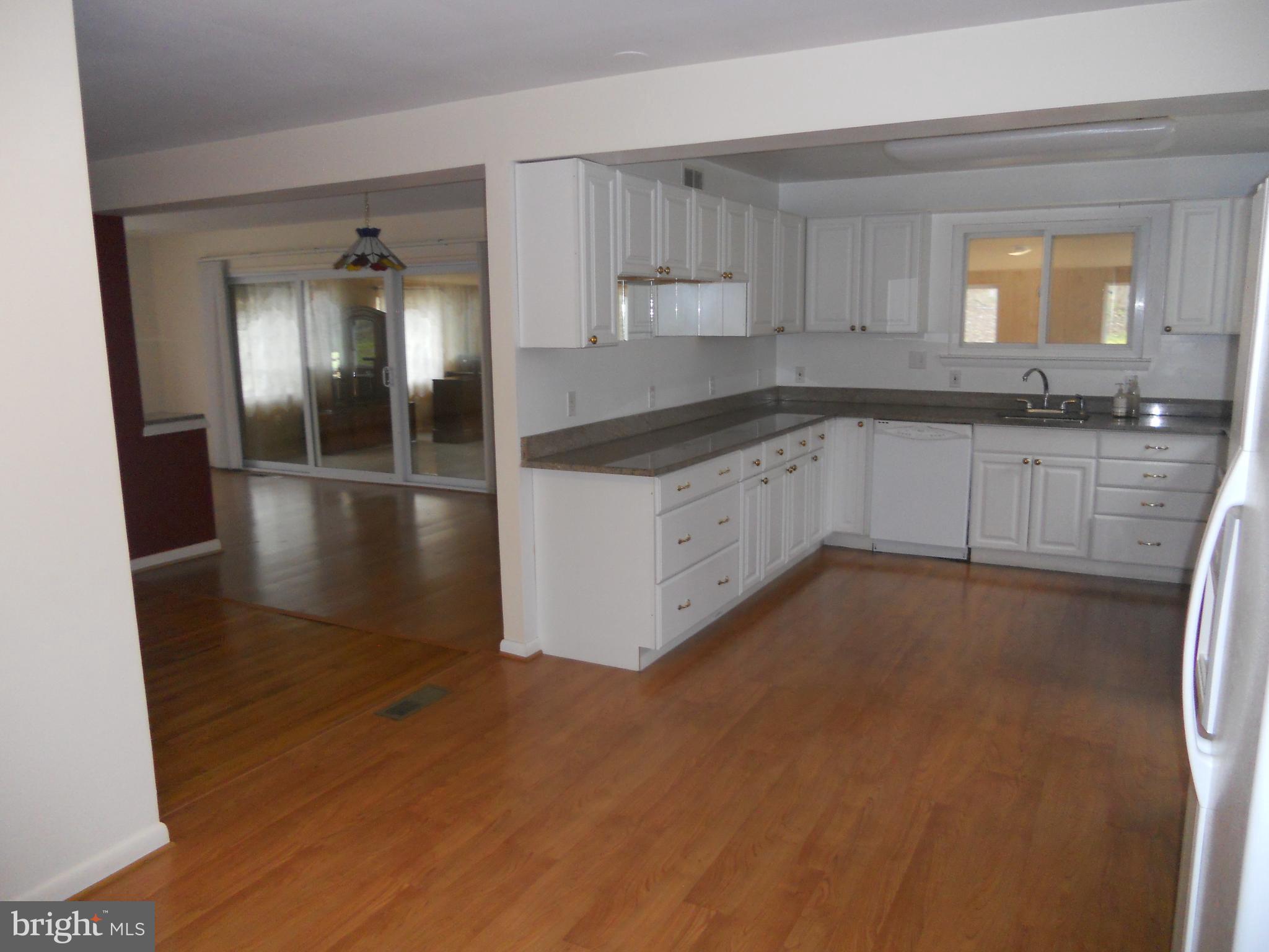 Real estate listing preview #22