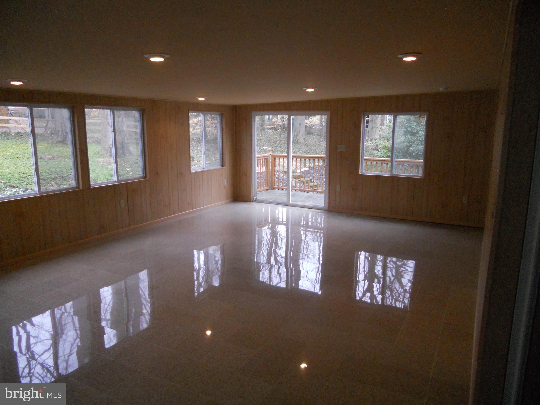 Real estate listing preview #24