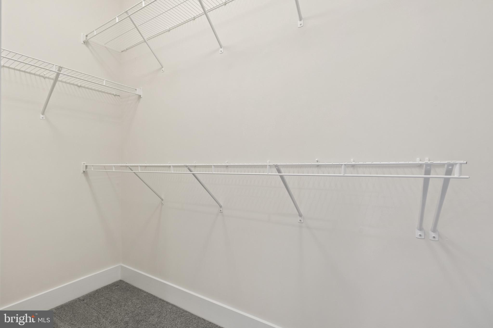 Real estate listing preview #24